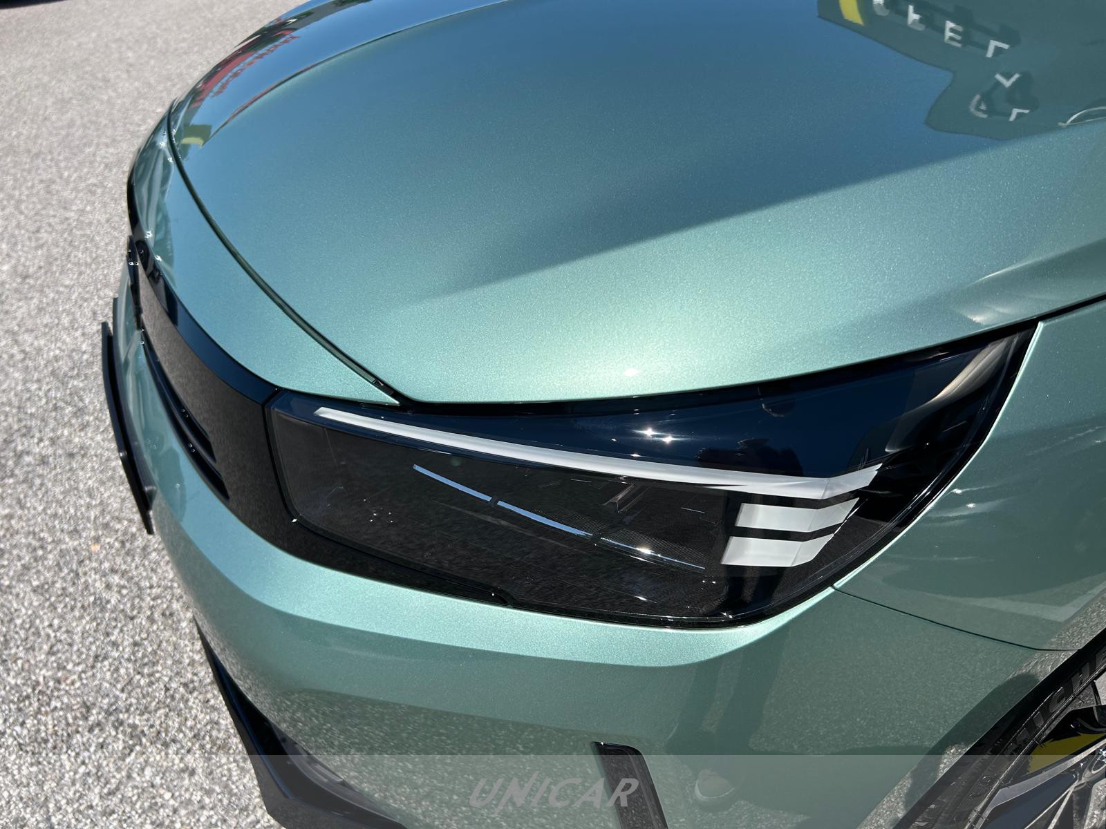 UNICAR Opel Corsa