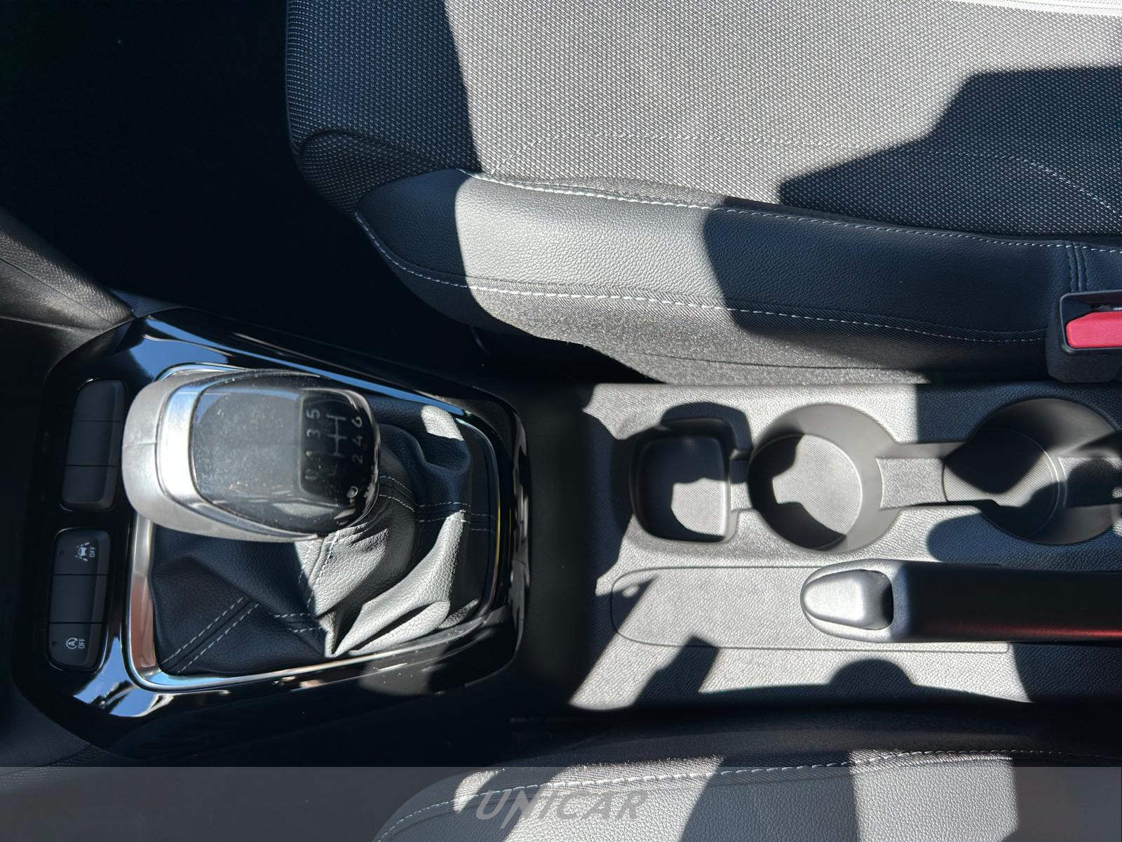 UNICAR Opel Corsa