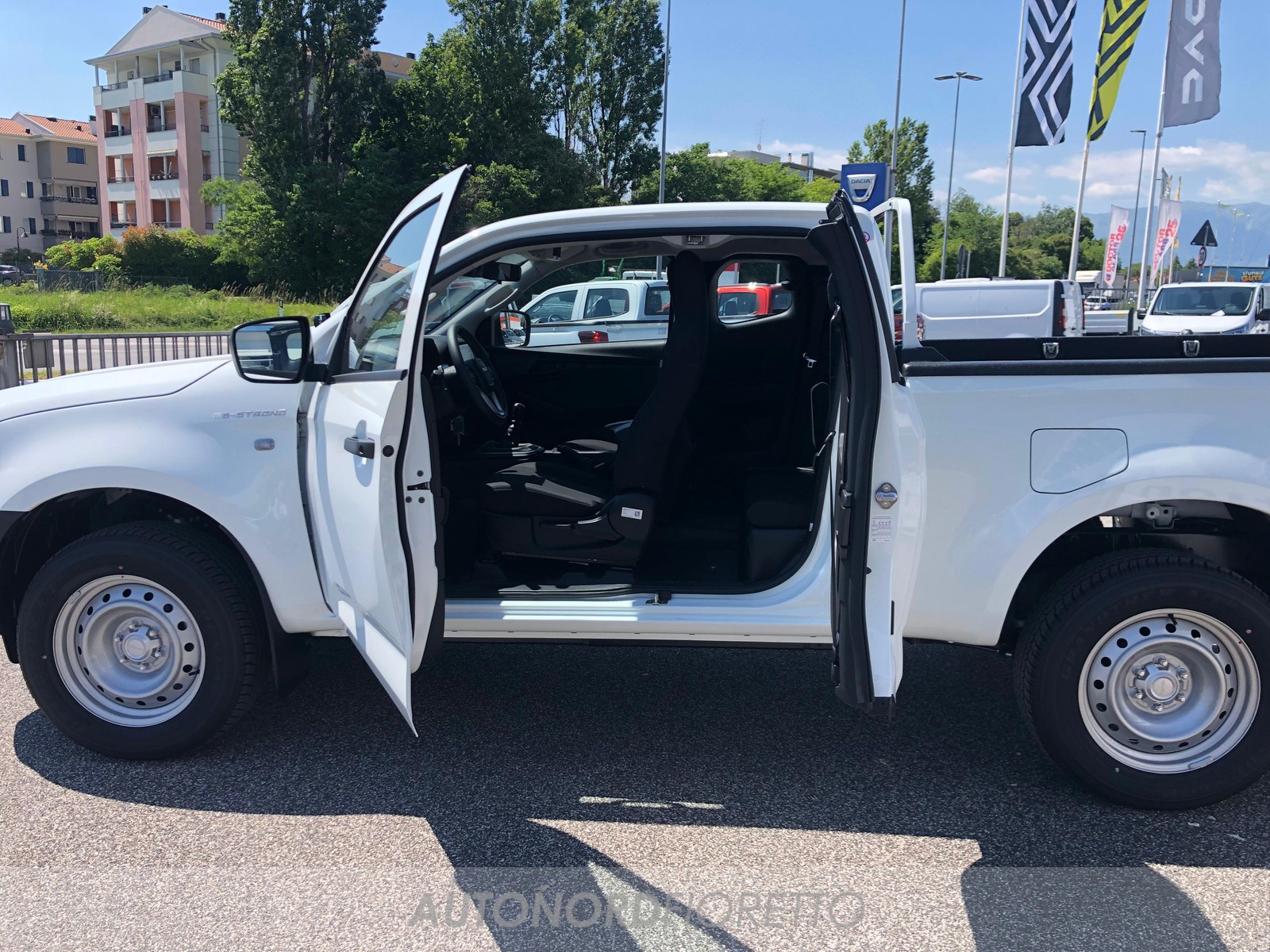 AUTONORD Isuzu D-Max