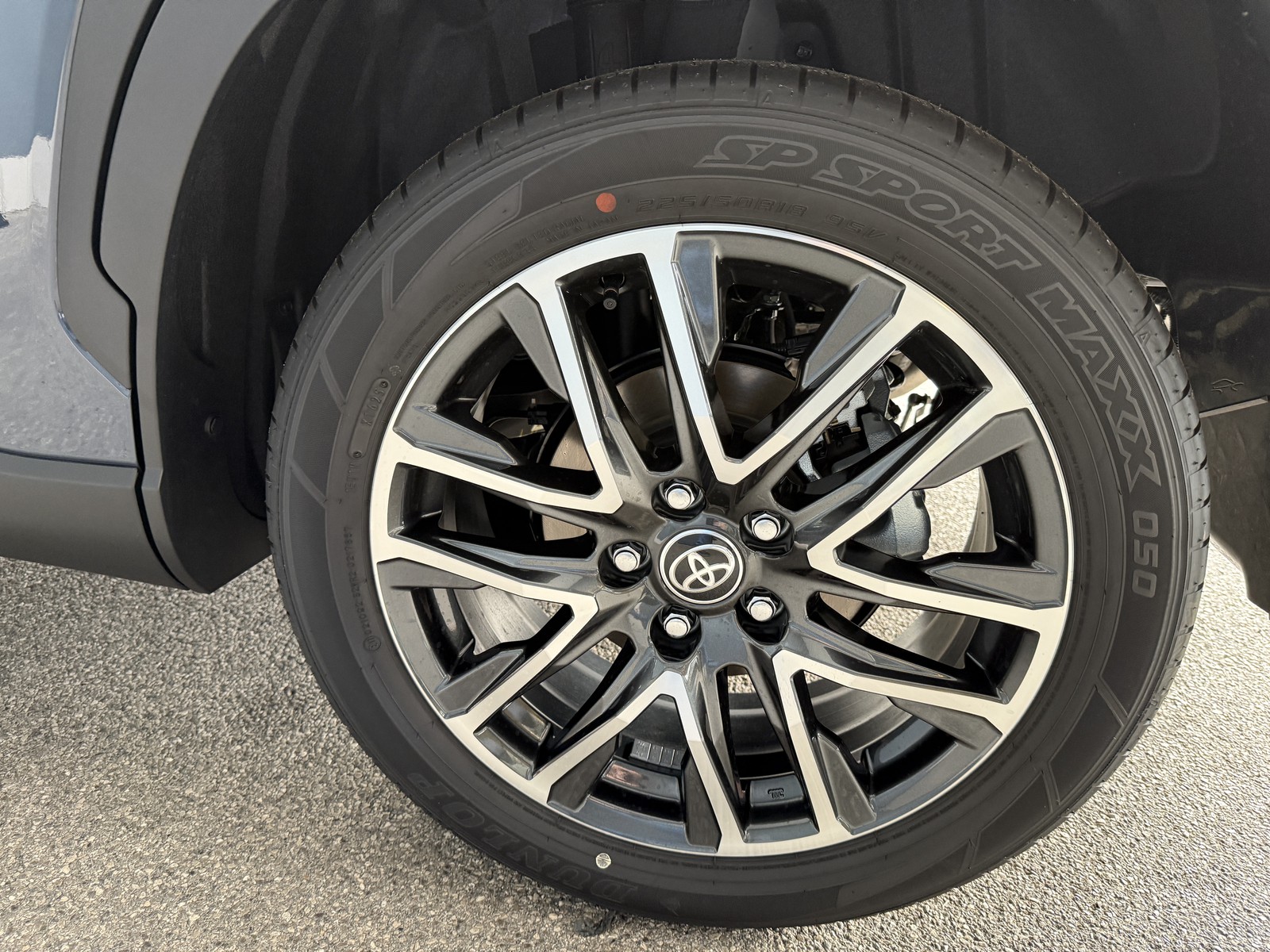 CARINI Toyota Corolla