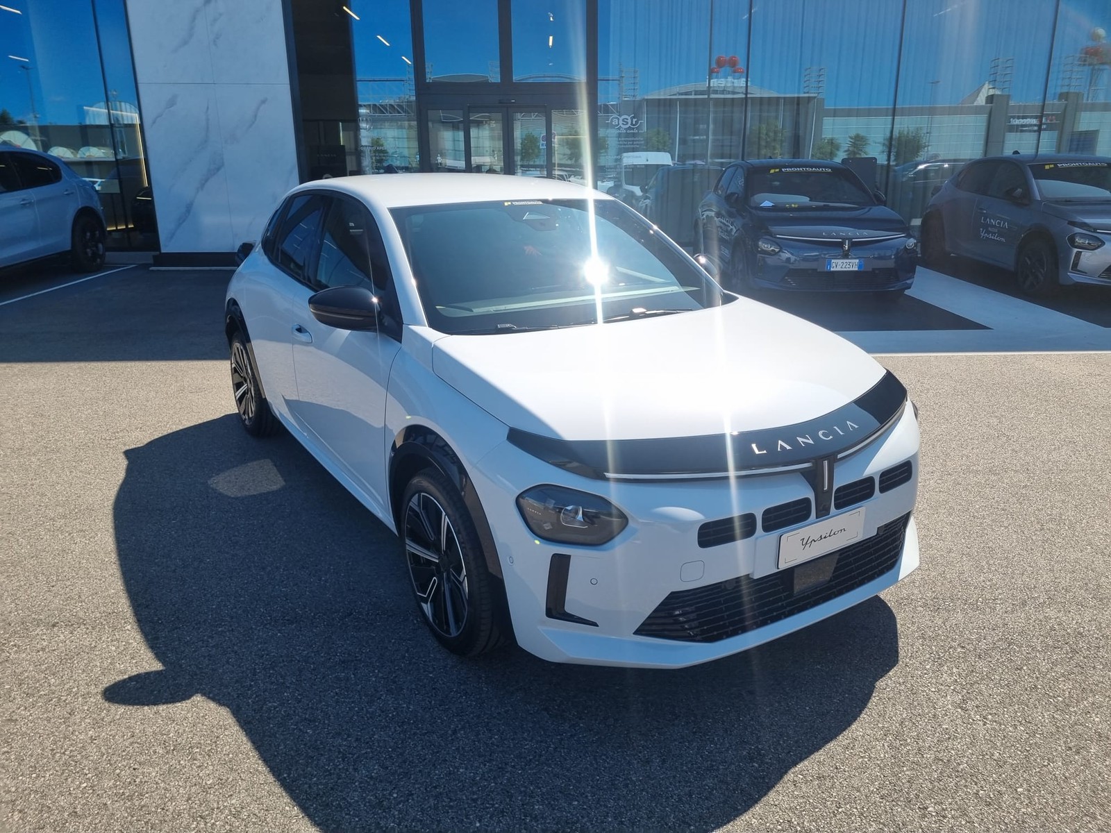 PRONTOAUTO Lancia Ypsilon