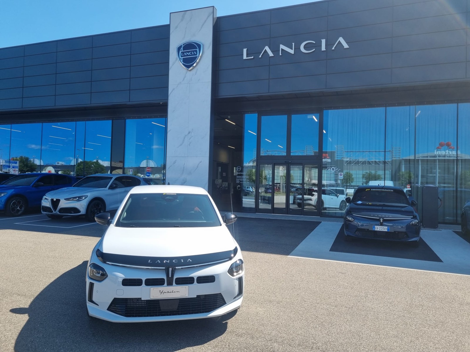 PRONTOAUTO Lancia Ypsilon