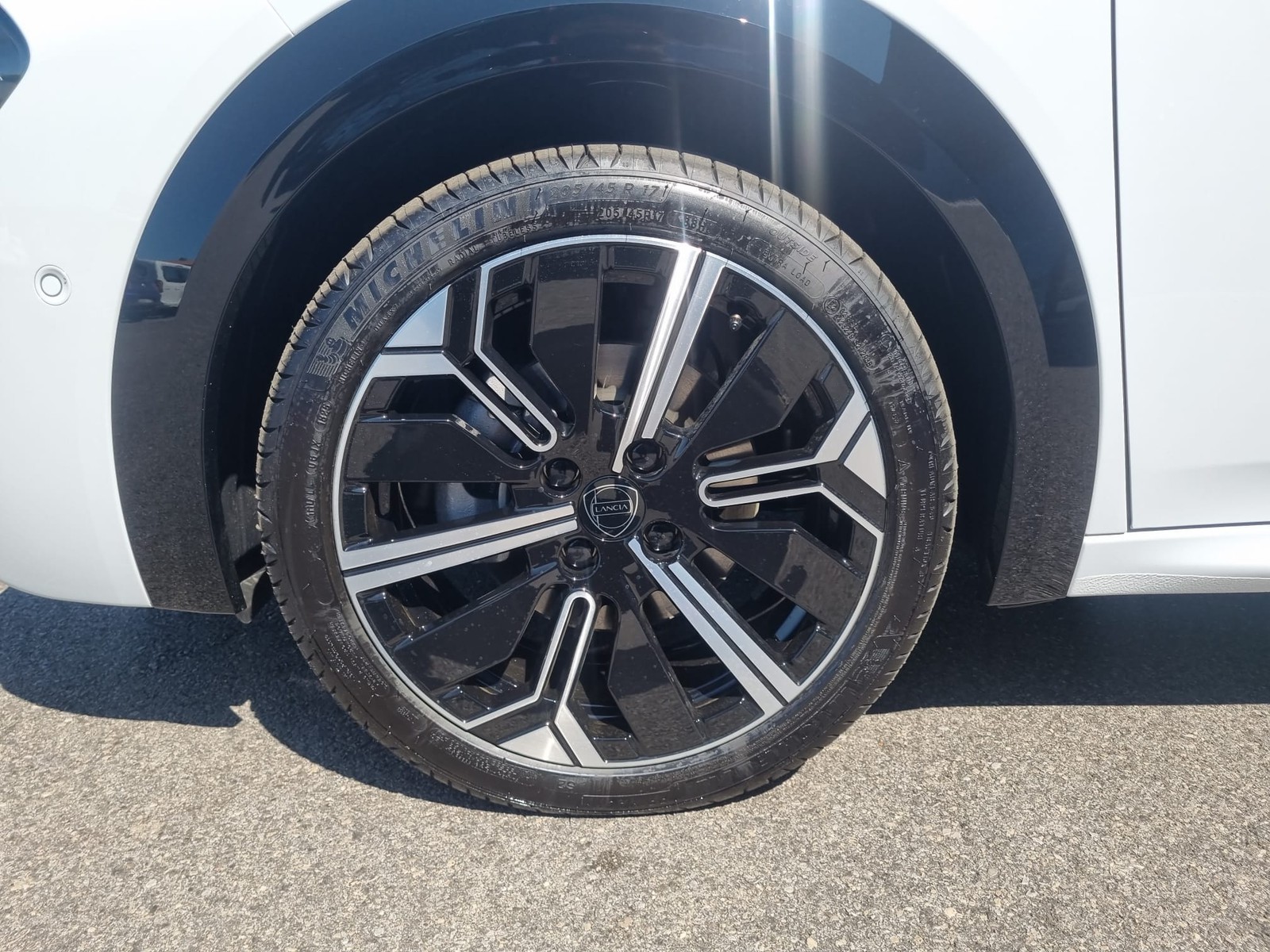PRONTOAUTO Lancia Ypsilon