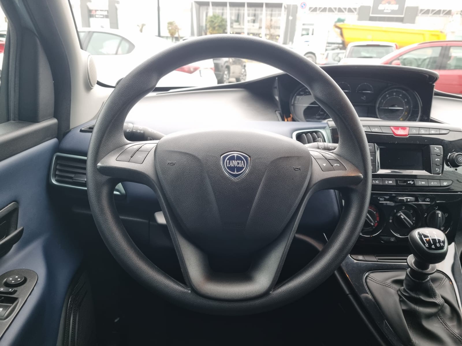 PRONTOAUTO Lancia Ypsilon
