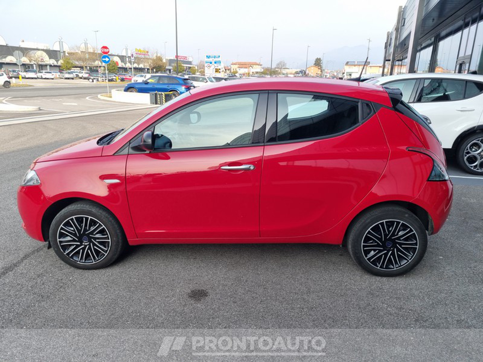 PRONTOAUTO Lancia Ypsilon