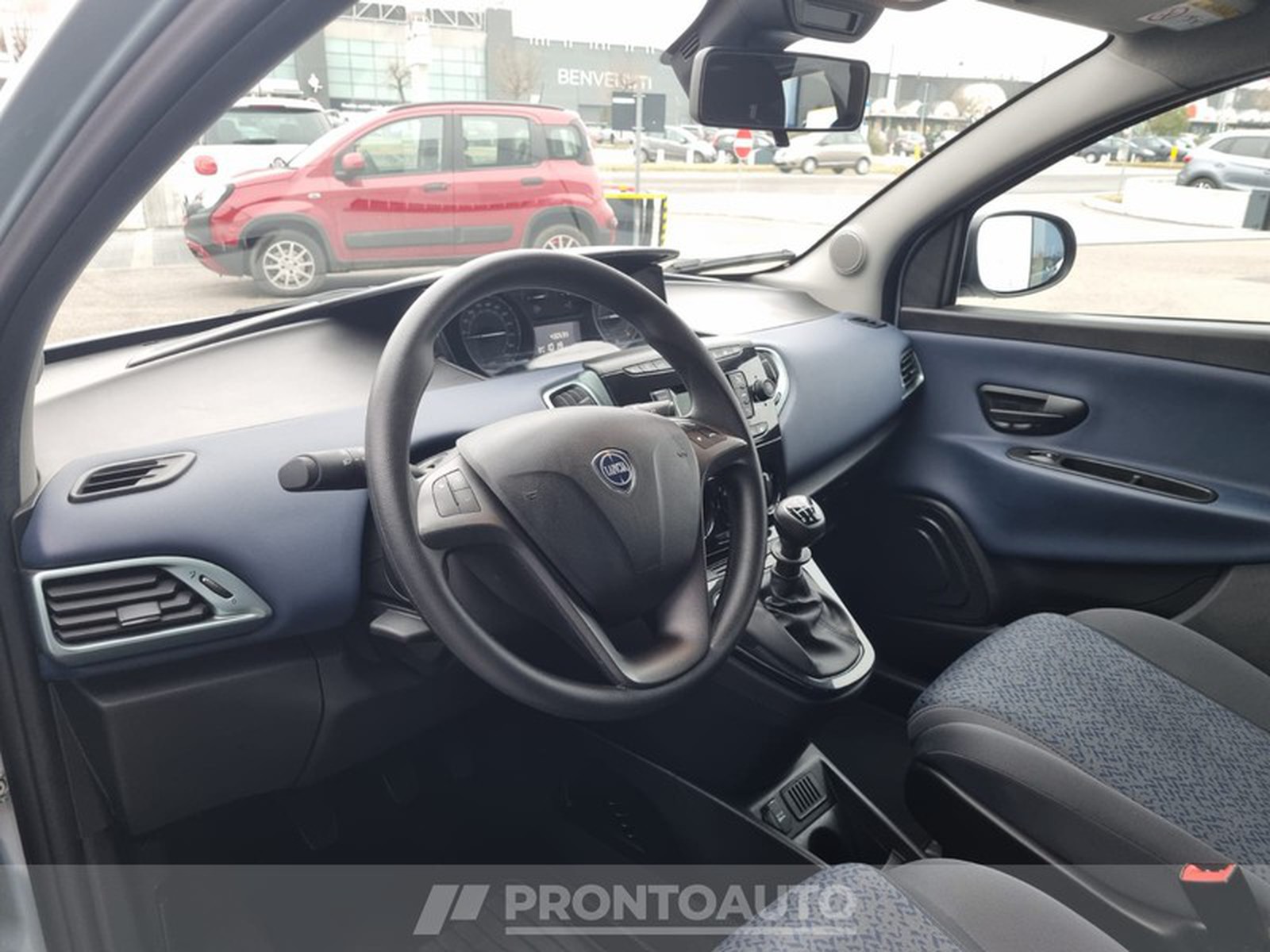 PRONTOAUTO Lancia Ypsilon