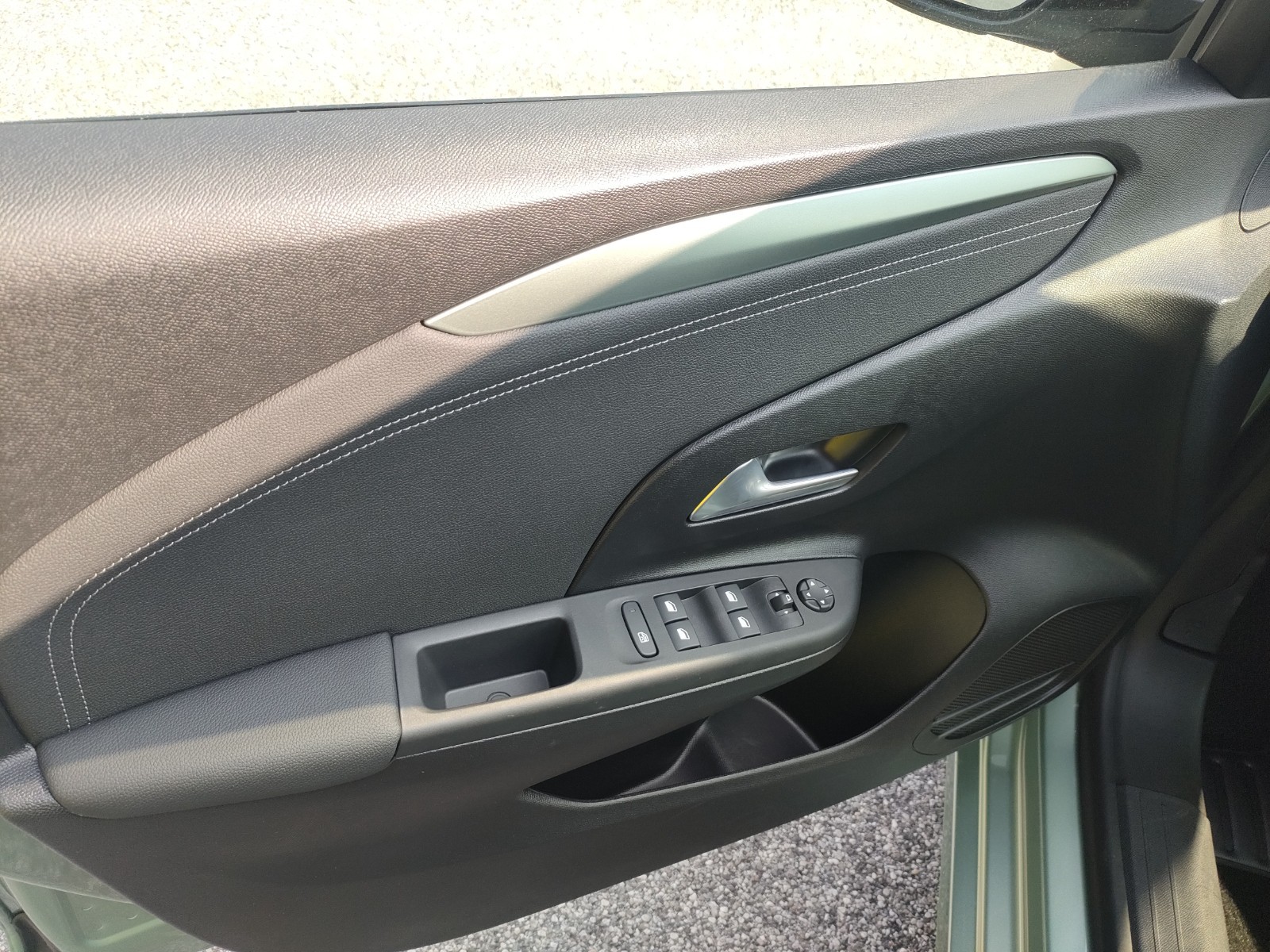 UNICAR Opel Corsa