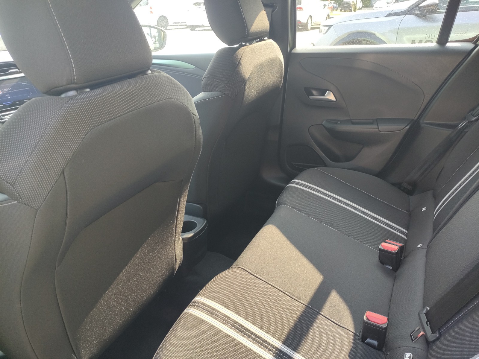 UNICAR Opel Corsa
