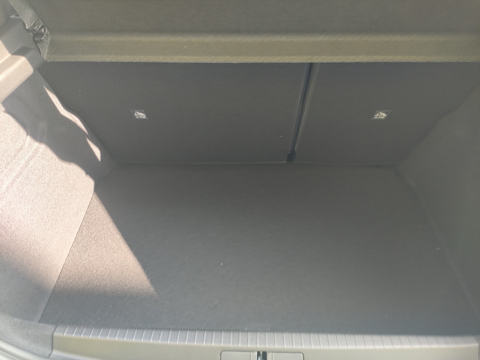 UNICAR Opel Corsa