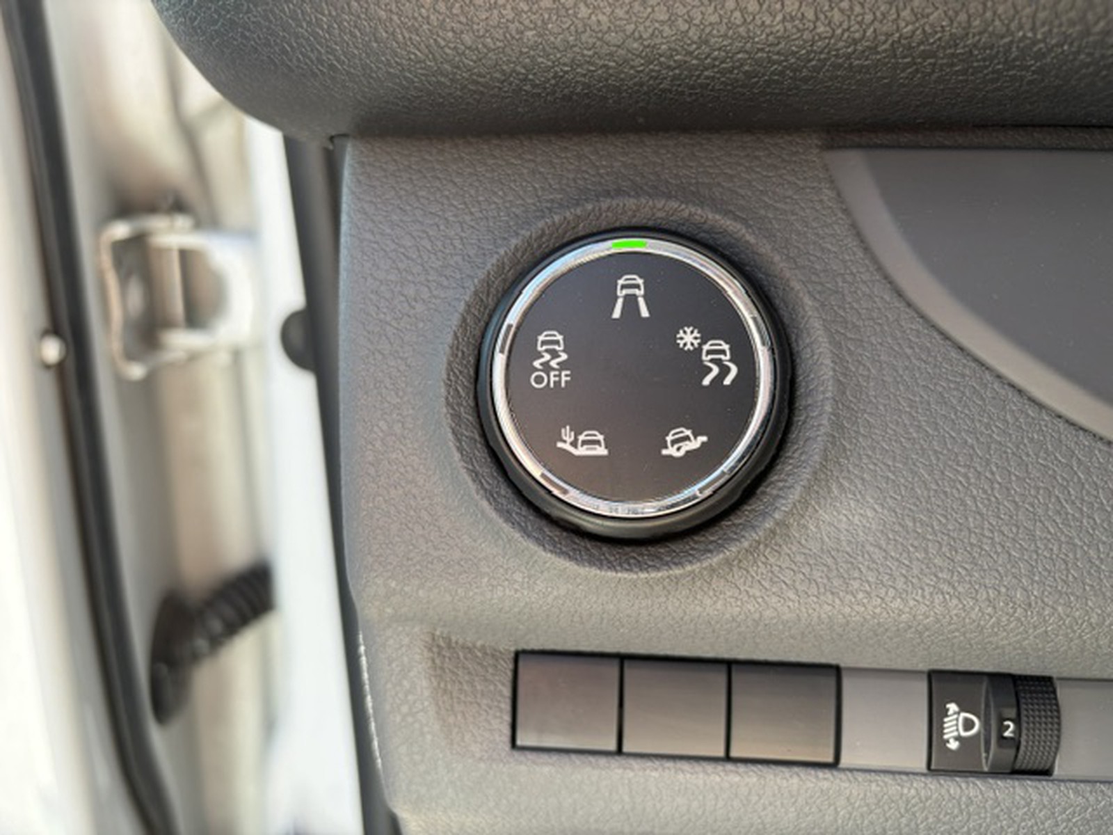 UNICAR Opel Vivaro