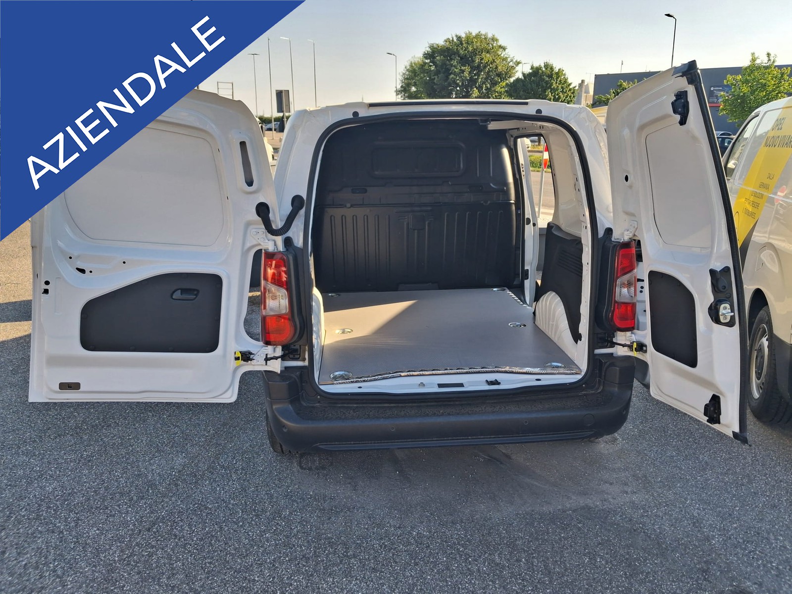 UNICAR Opel Combo