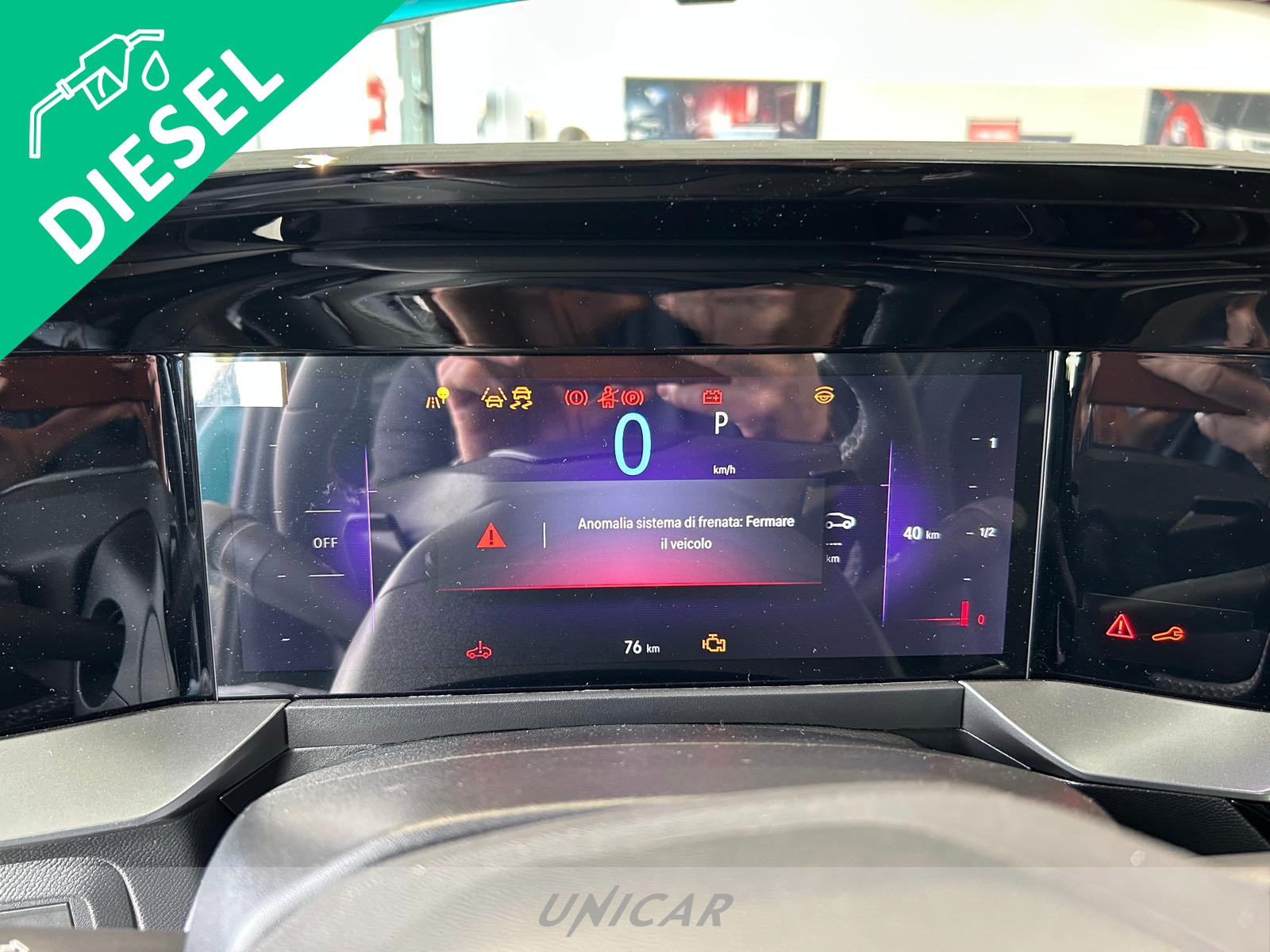 UNICAR Opel Corsa