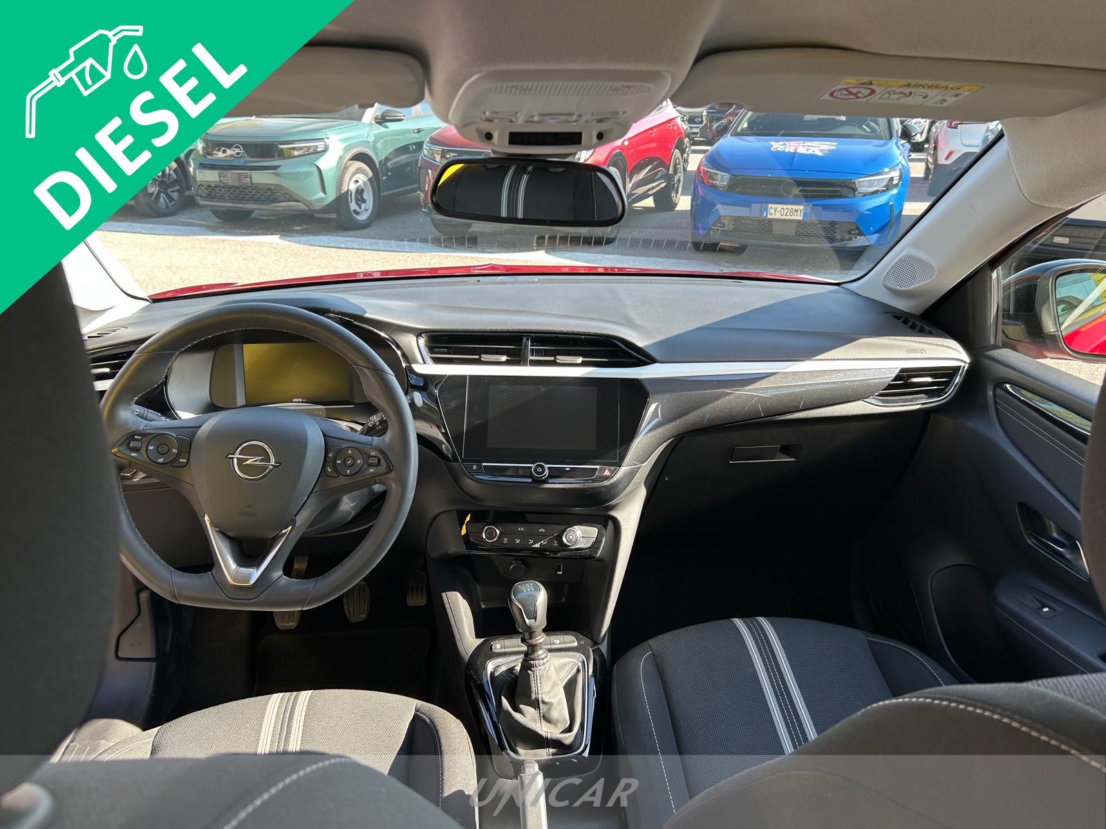 UNICAR Opel Corsa