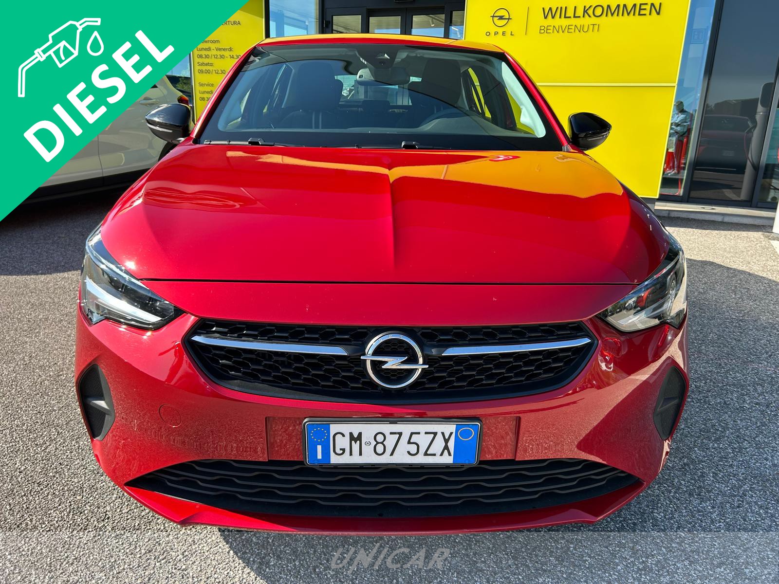 UNICAR Opel Corsa