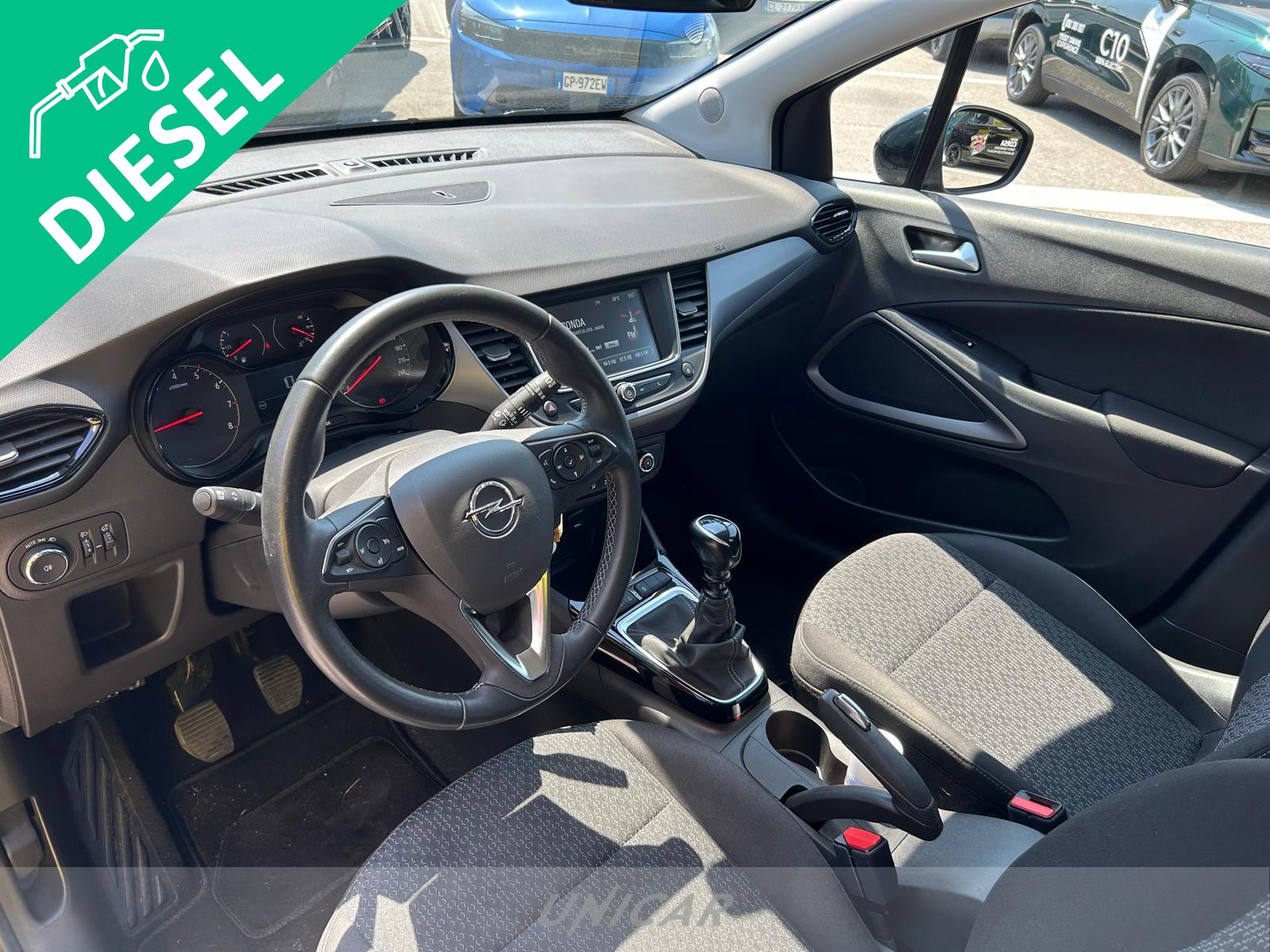 UNICAR Opel Crossland