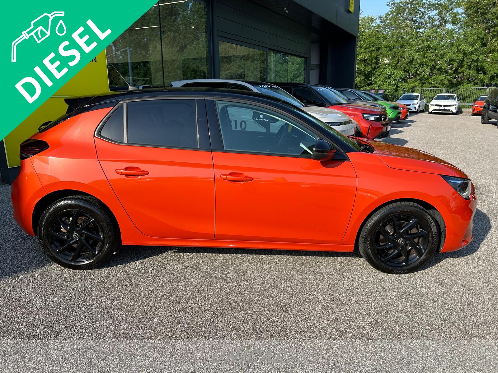 UNICAR Opel Corsa