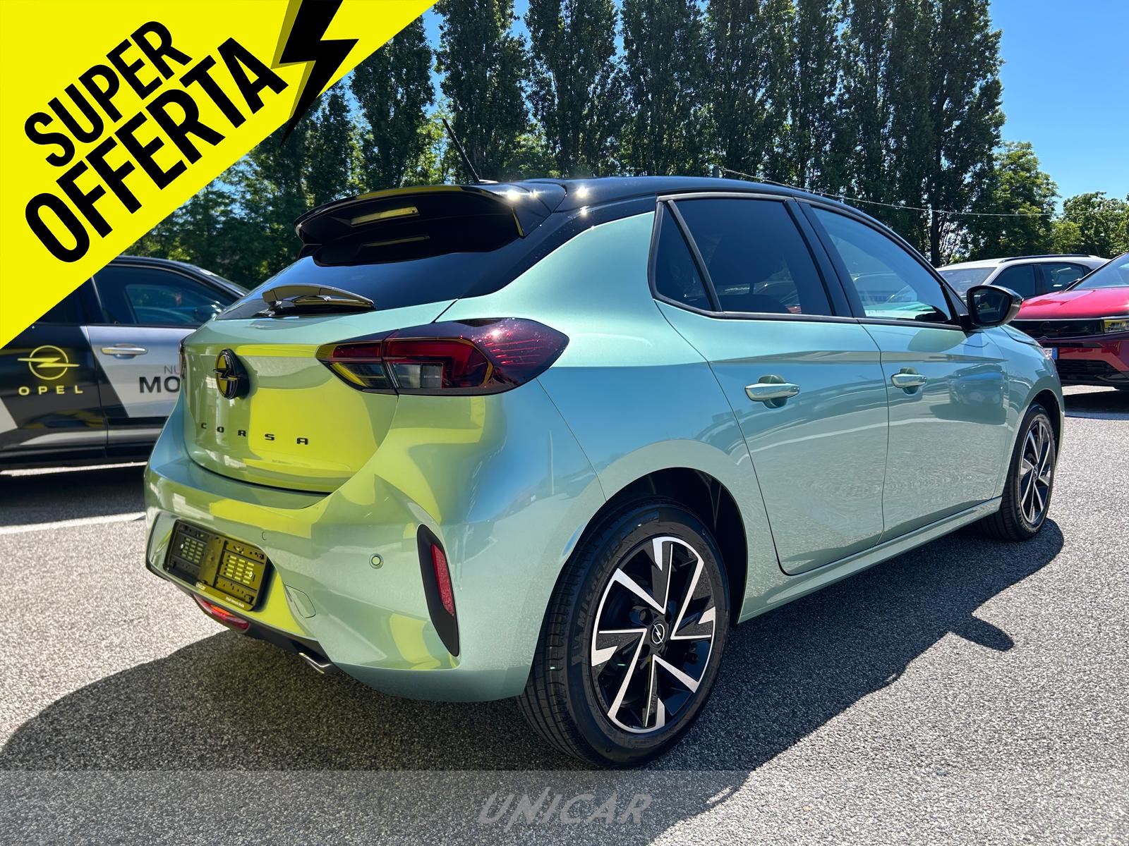 UNICAR Opel Corsa