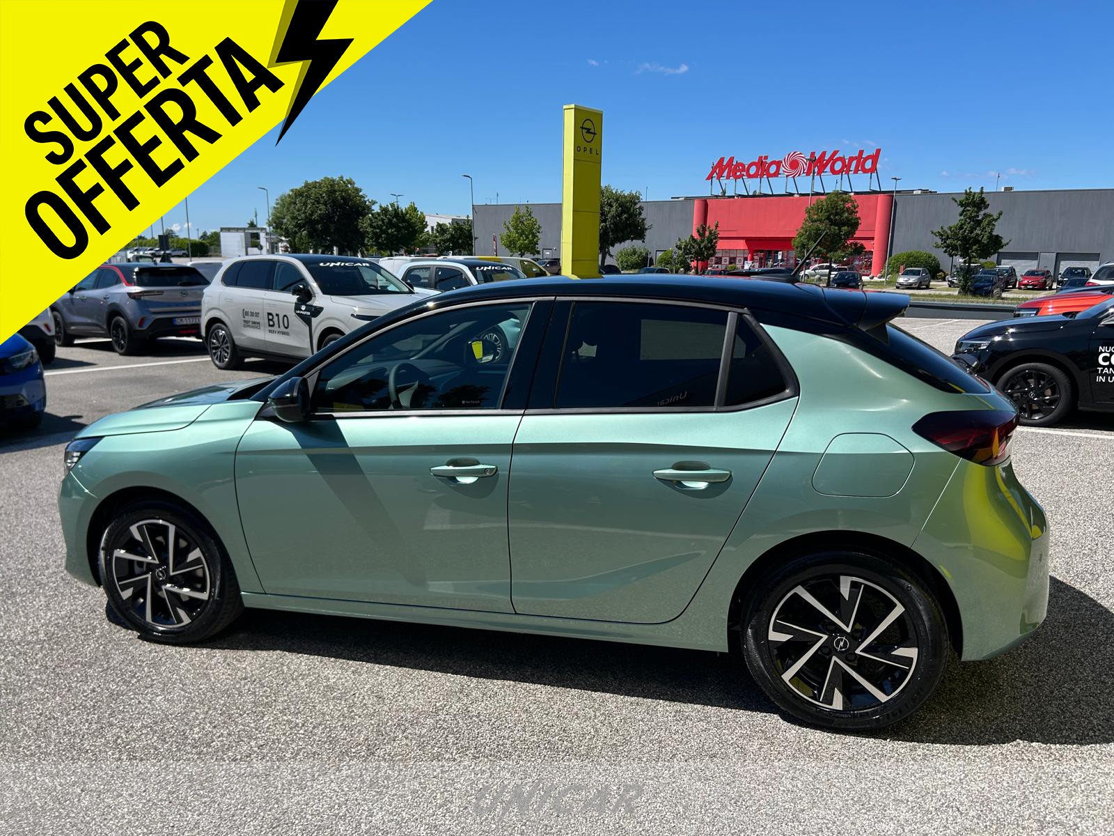 UNICAR Opel Corsa