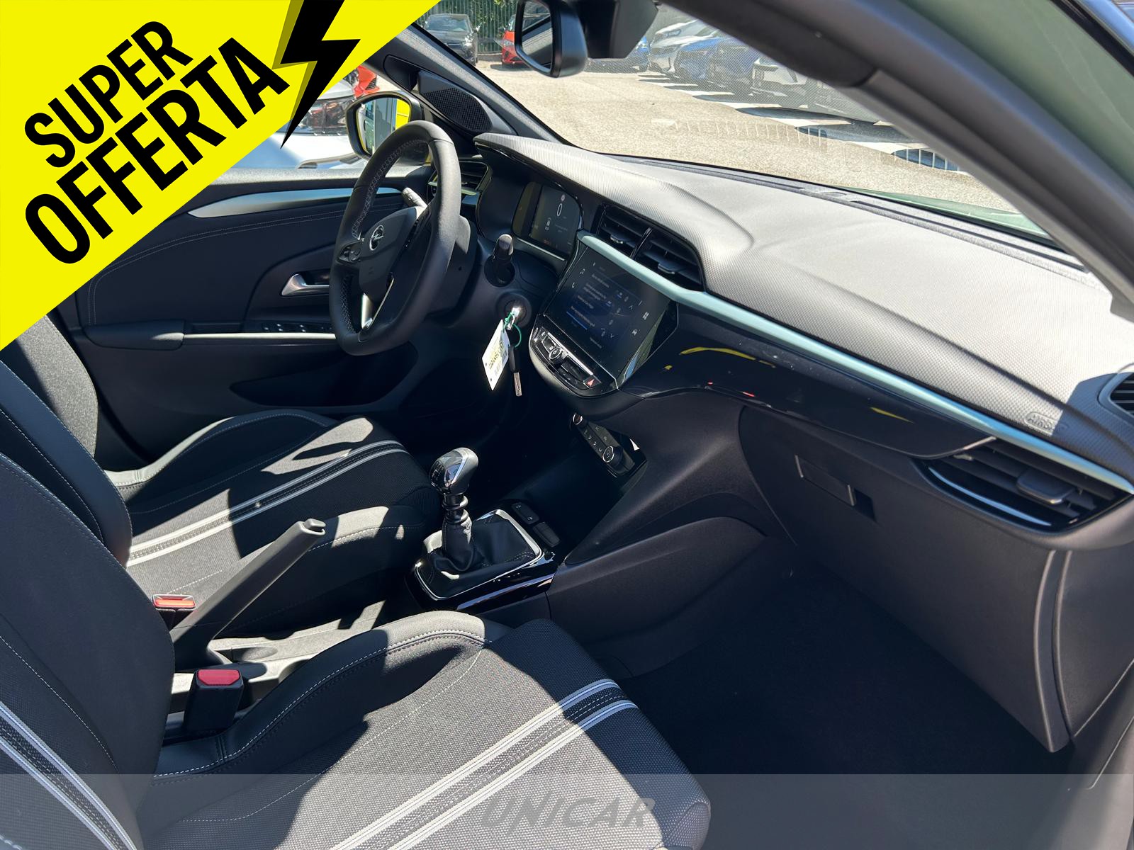 UNICAR Opel Corsa
