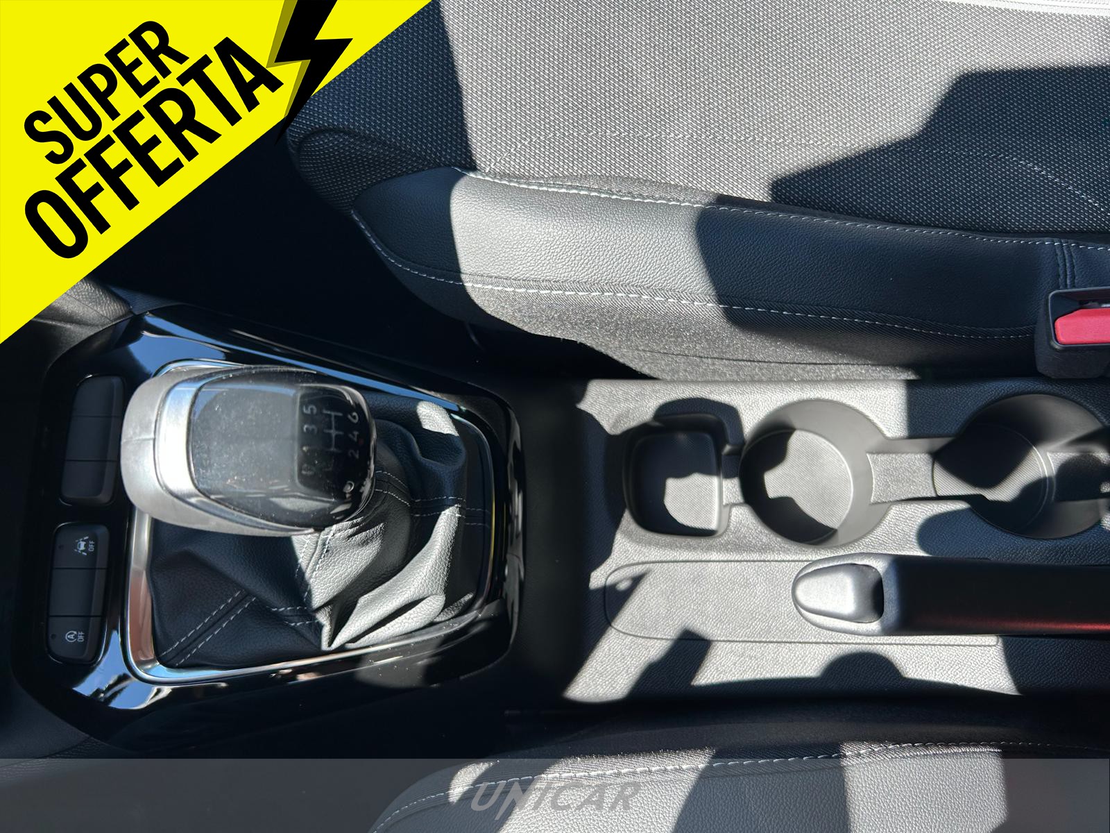 UNICAR Opel Corsa