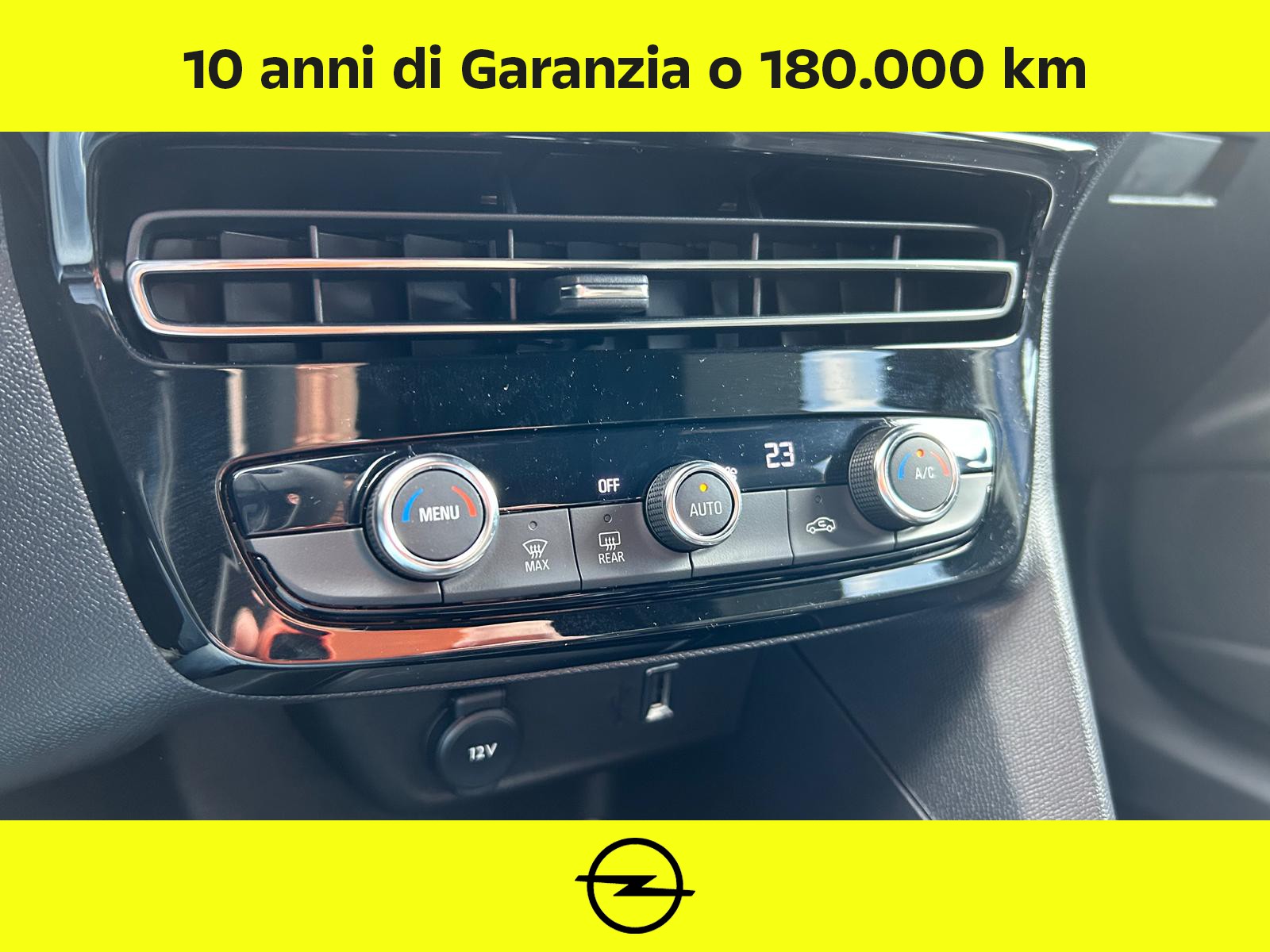 UNICAR Opel Mokka