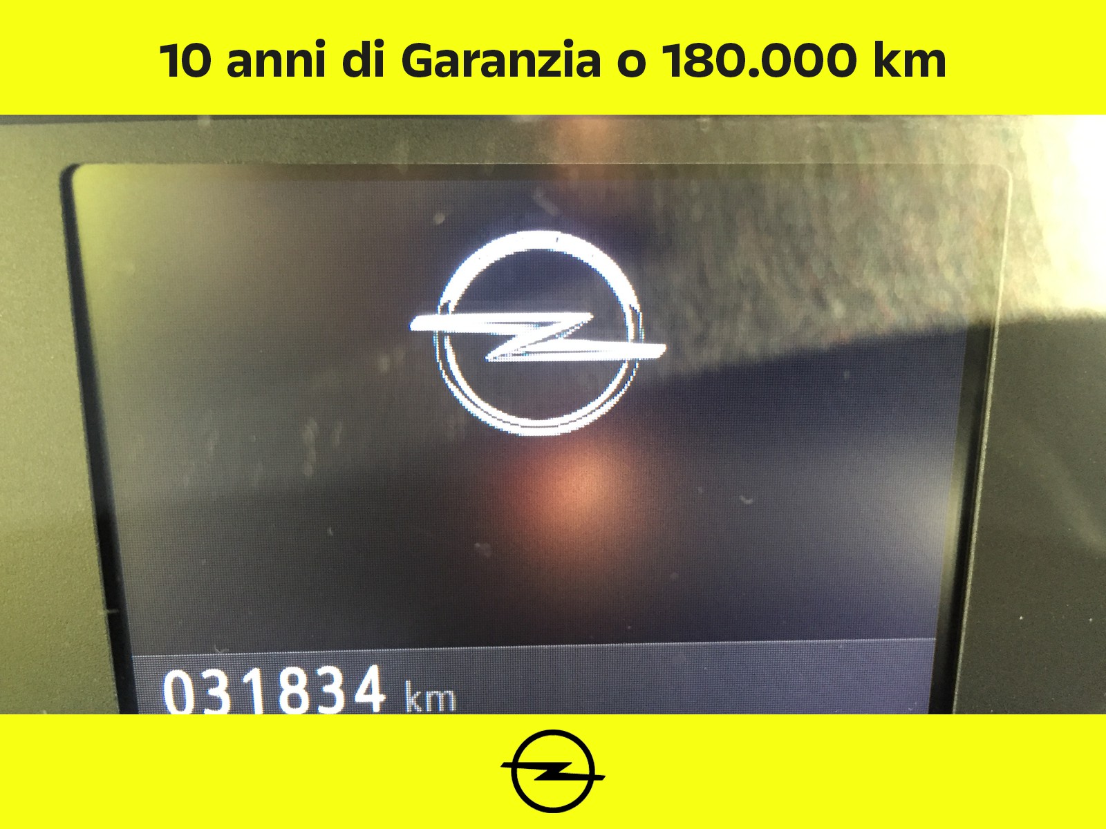UNICAR Opel Corsa