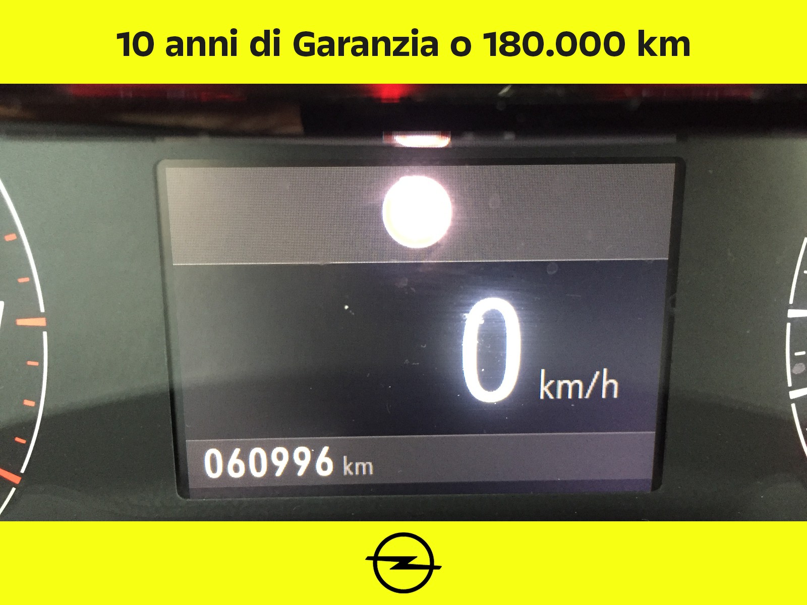 UNICAR Opel Corsa
