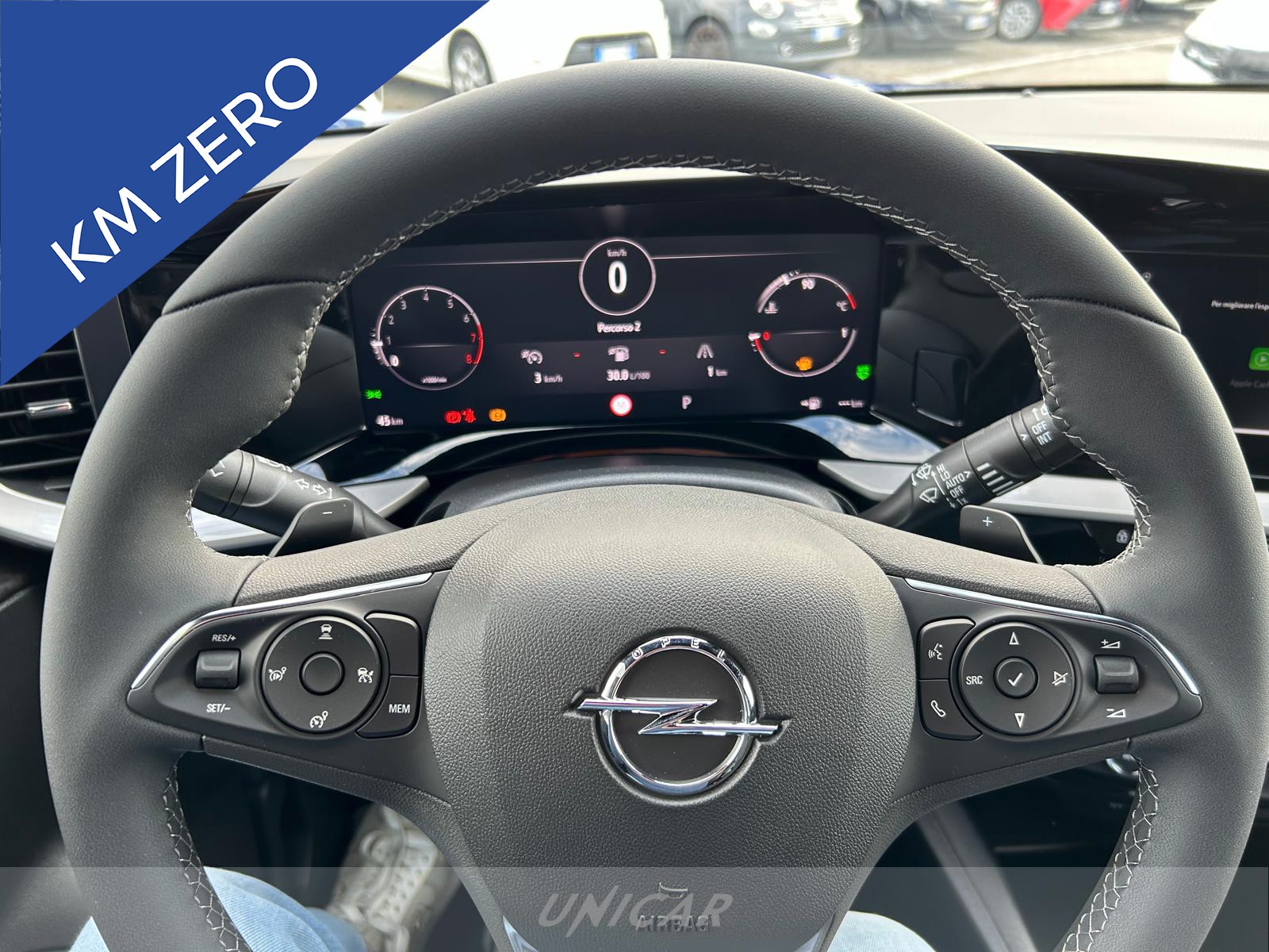 UNICAR Opel Mokka