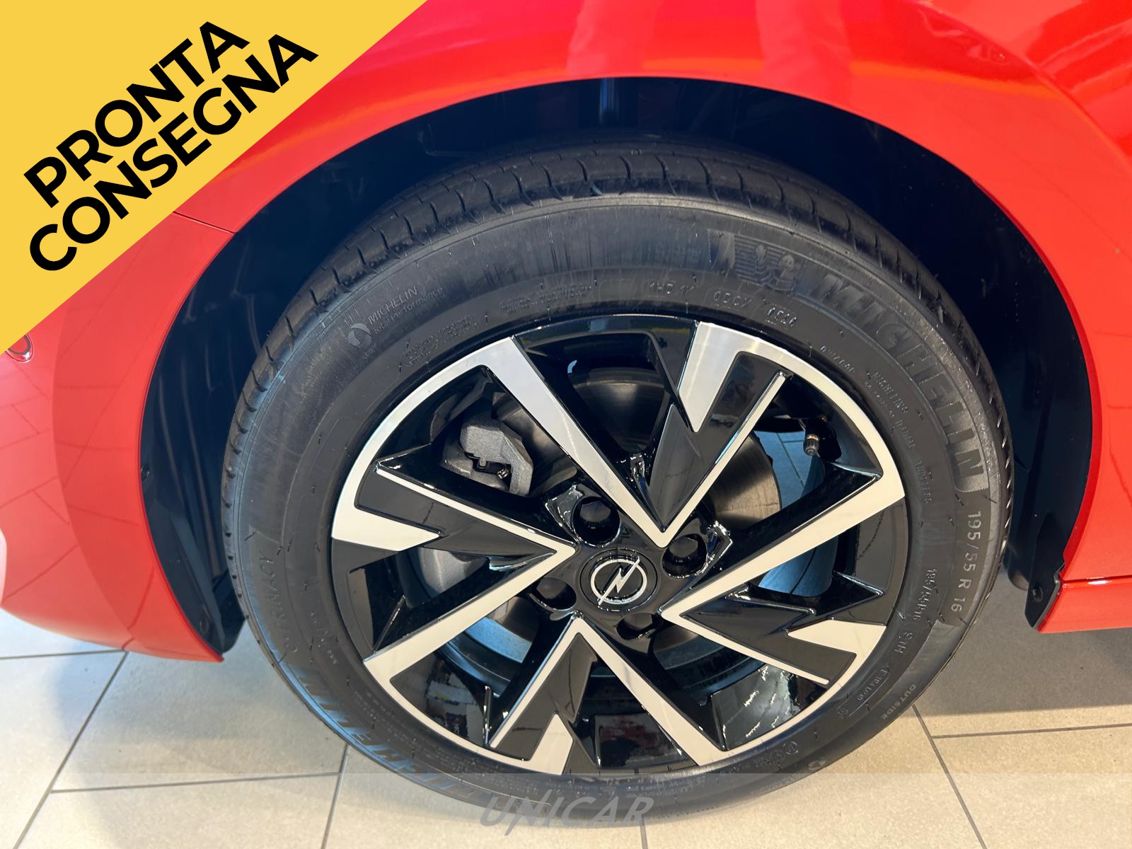 UNICAR Opel Corsa