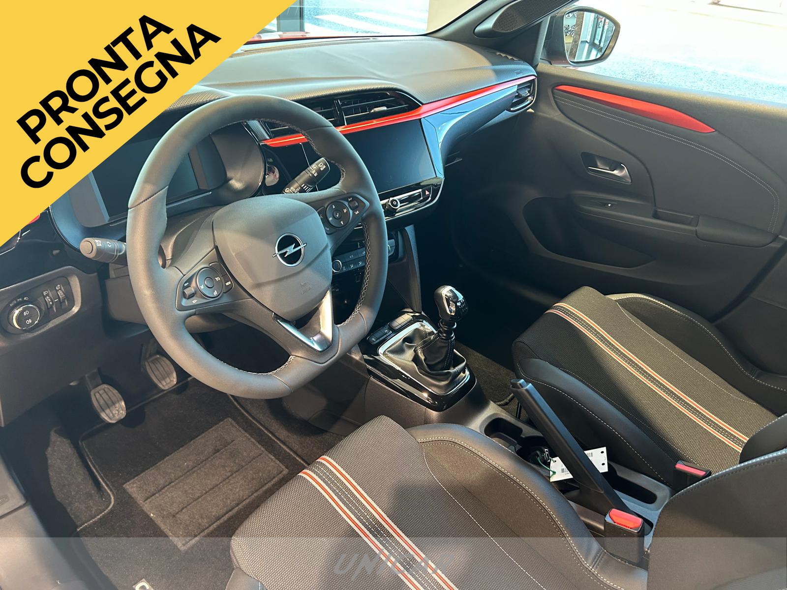 UNICAR Opel Corsa