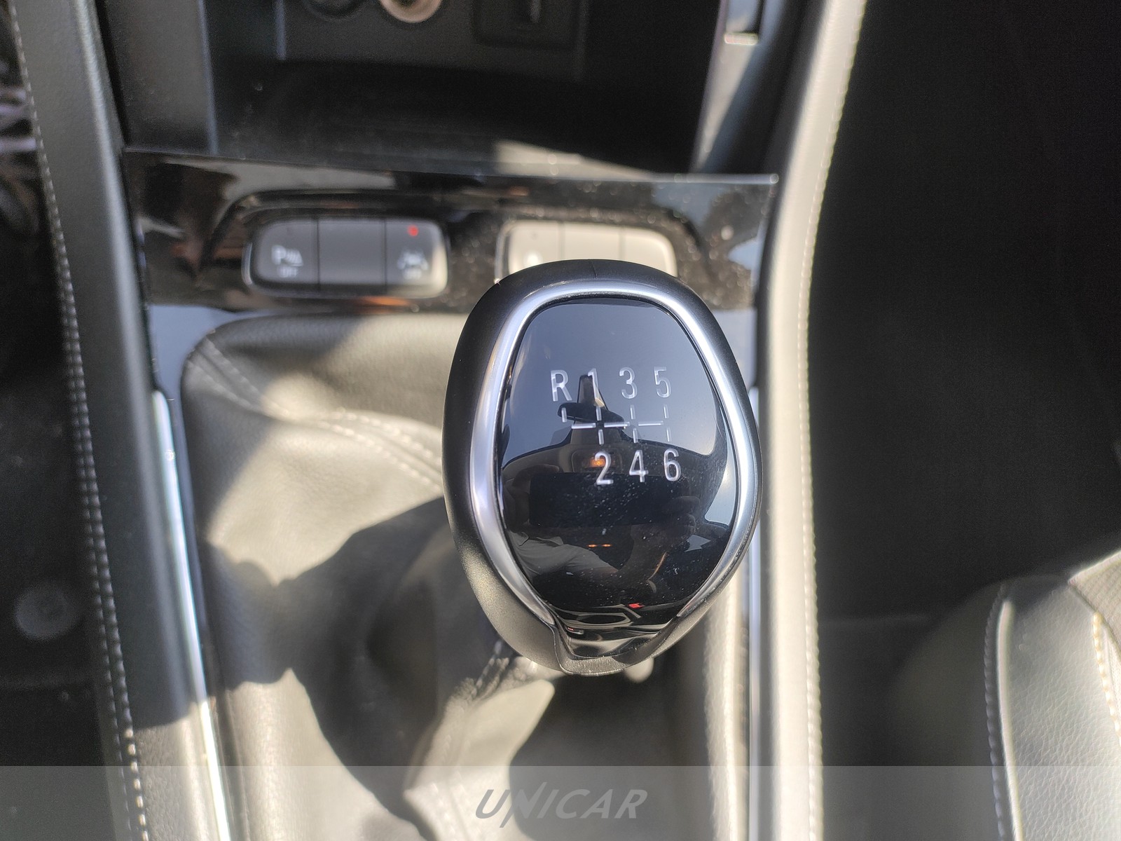 UNICAR Opel Grandland