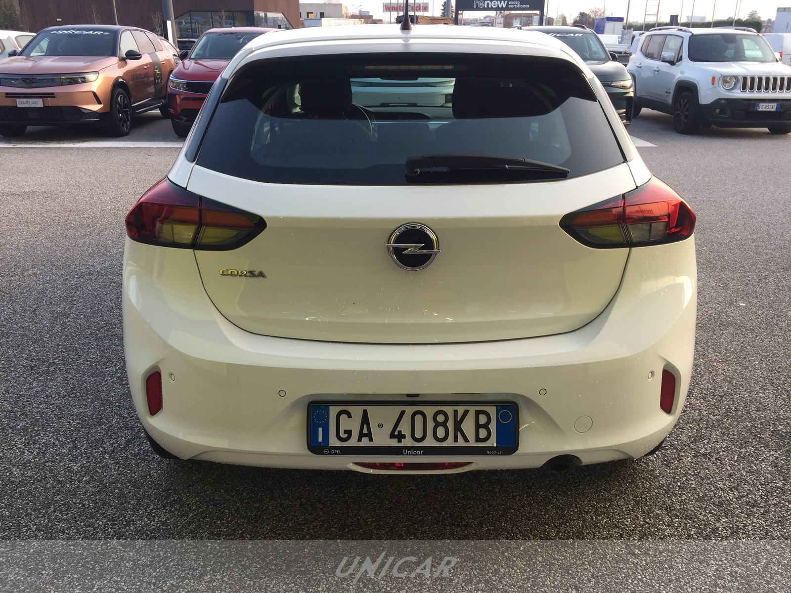 UNICAR Opel Corsa