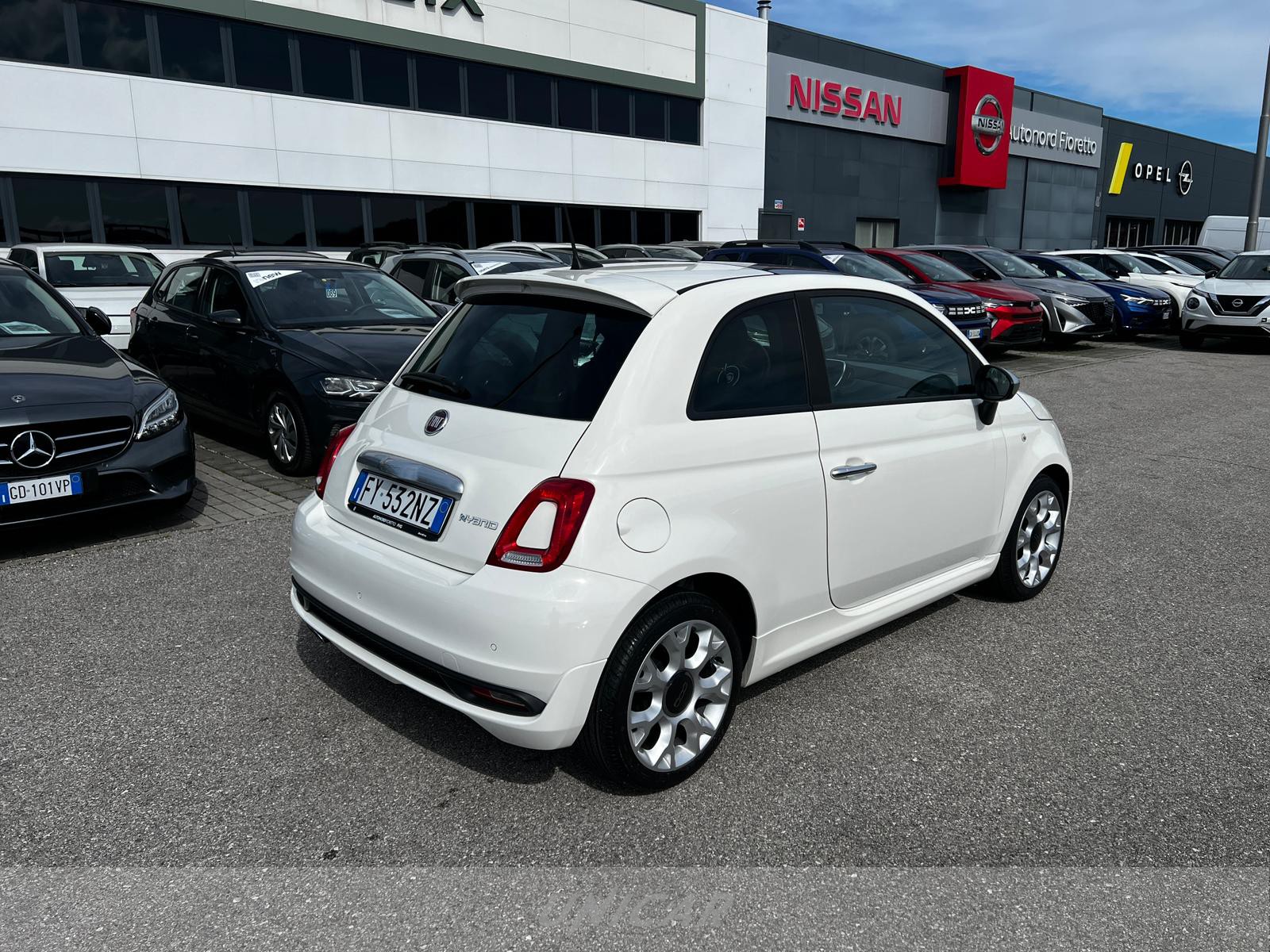 UNICAR Fiat 500