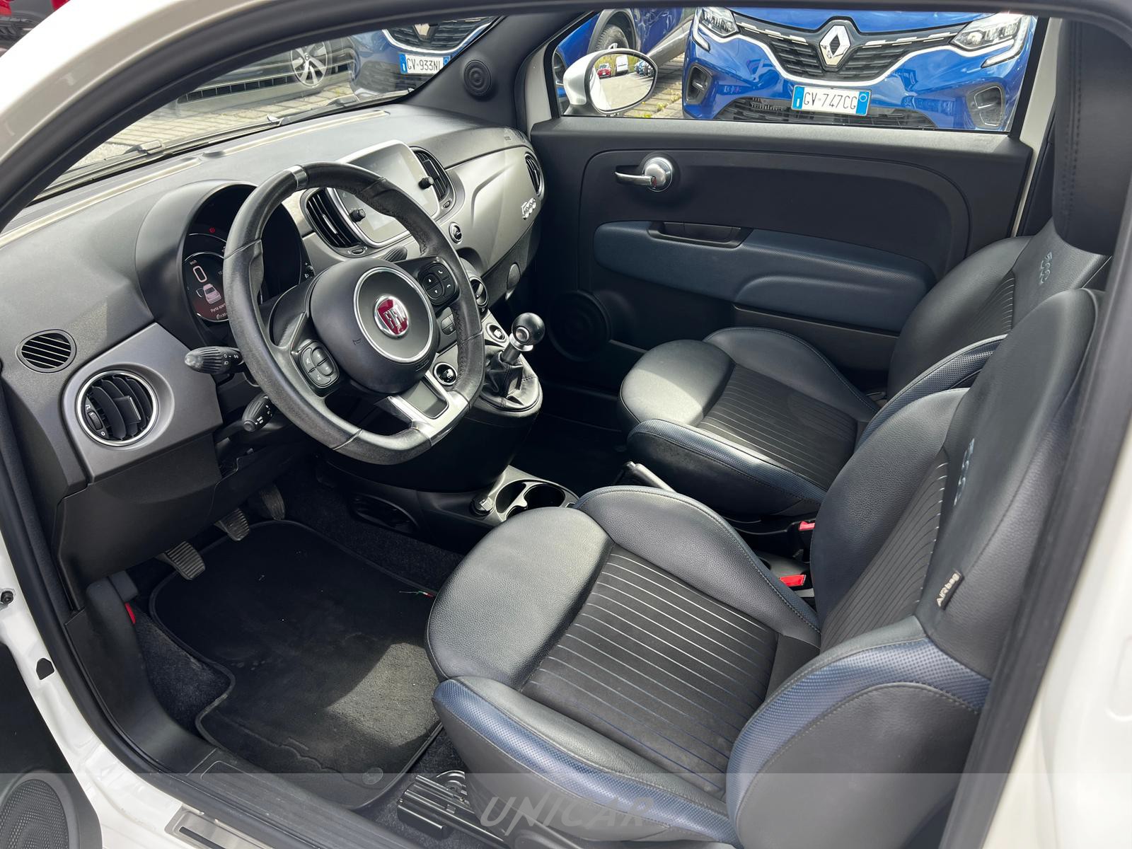 UNICAR Fiat 500