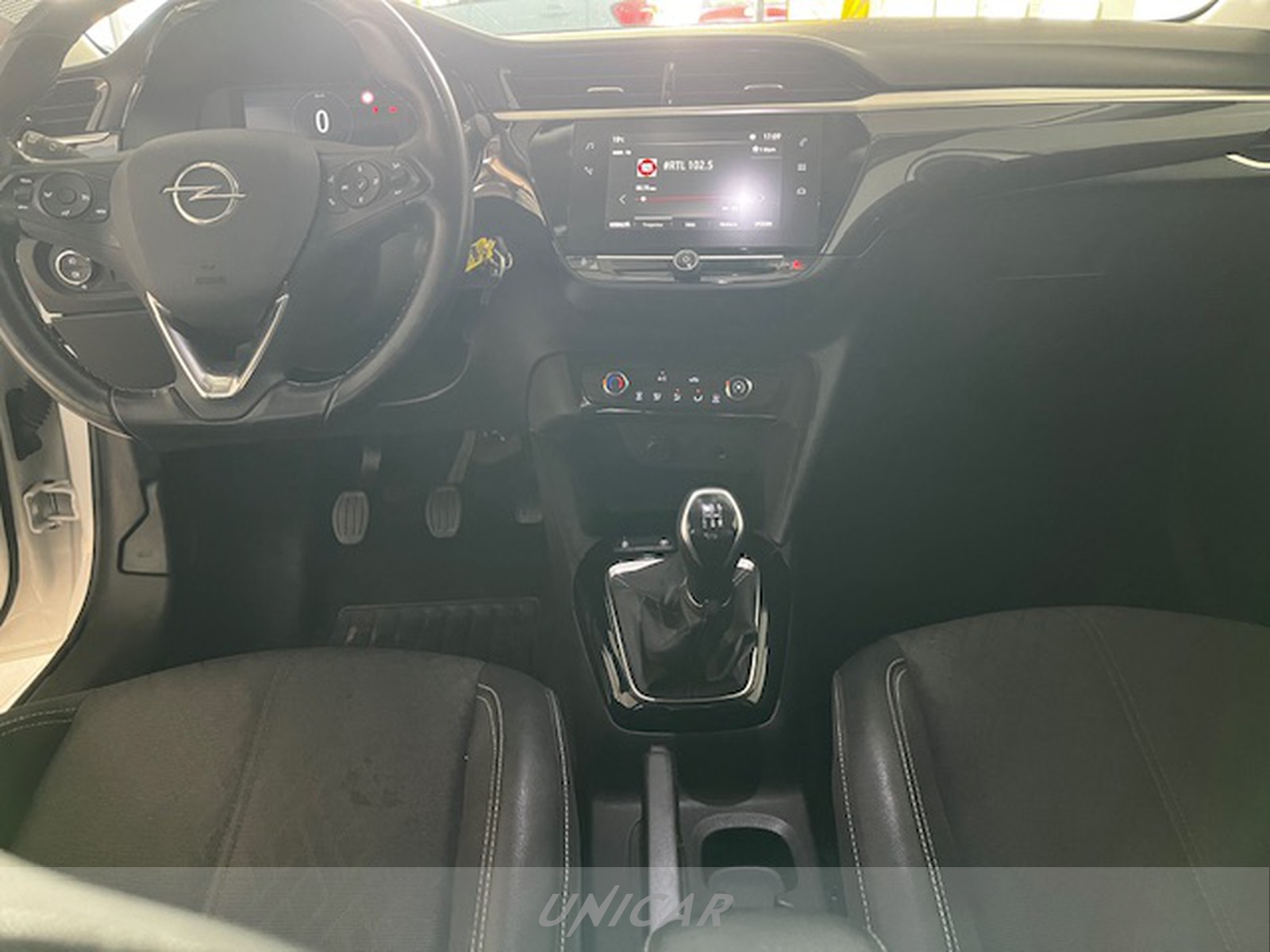 UNICAR Opel Corsa