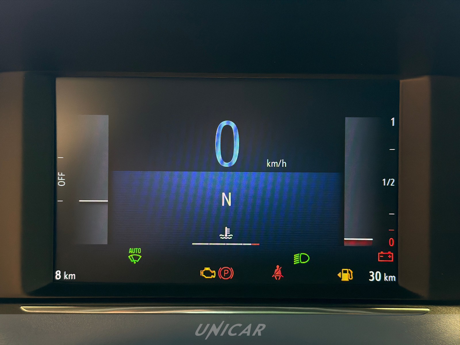 UNICAR Opel Corsa