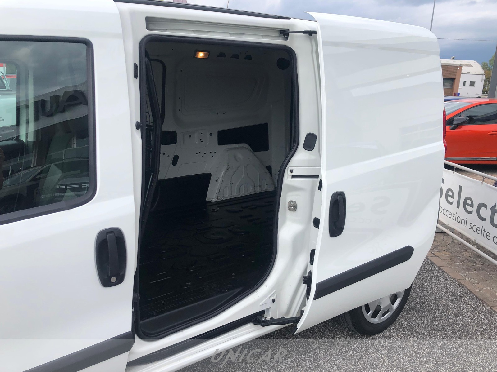 UNICAR Fiat Doblò
