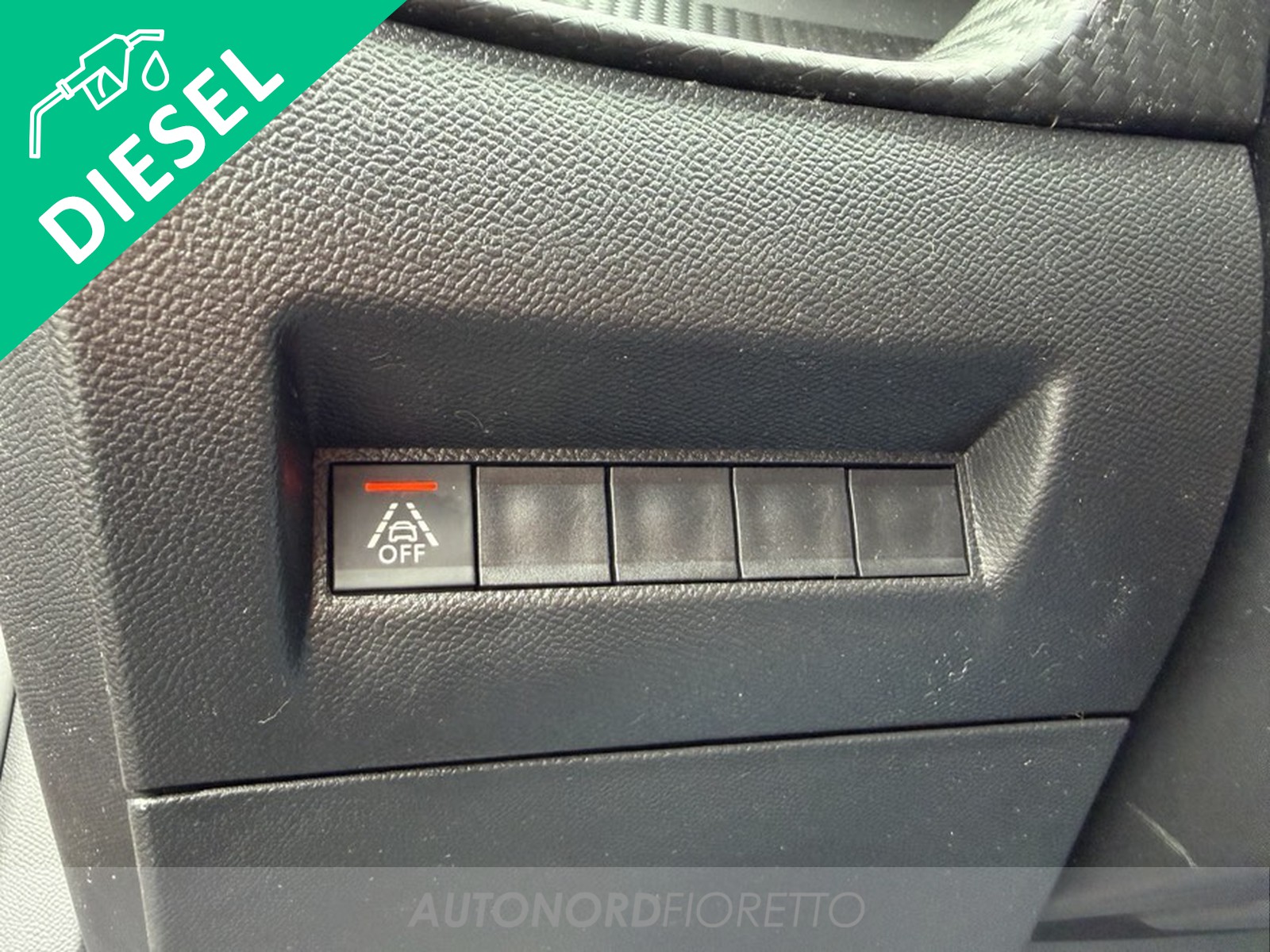 AUTONORD Peugeot 2008