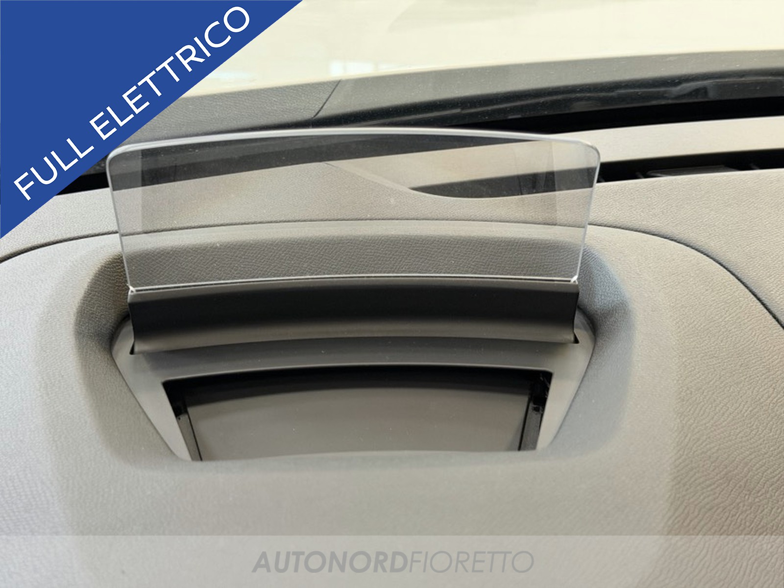 AUTONORD Citroen E-C4