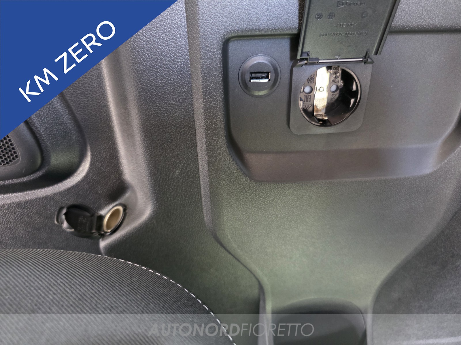 AUTONORD Renault Trafic