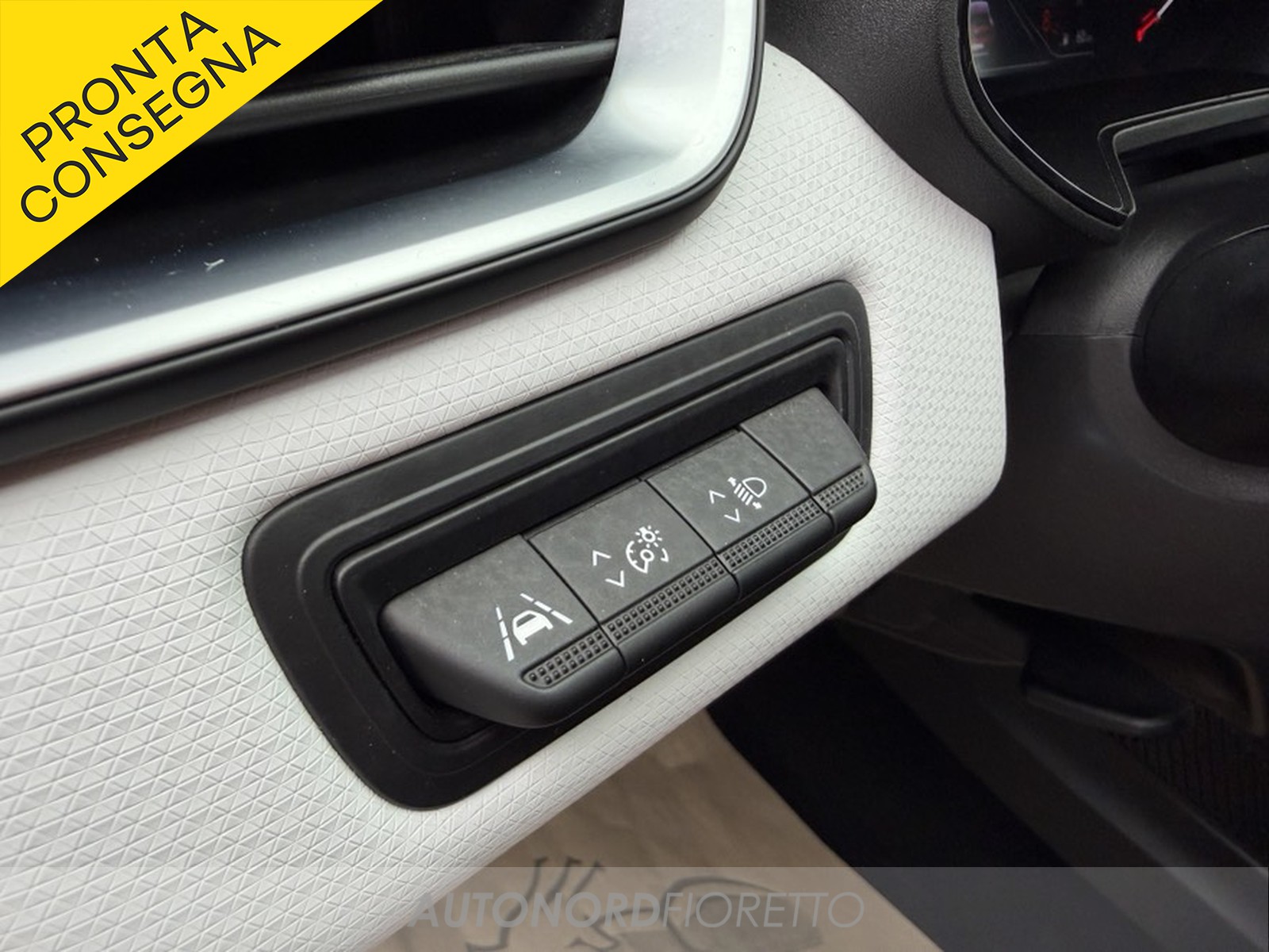 AUTONORD Renault Clio