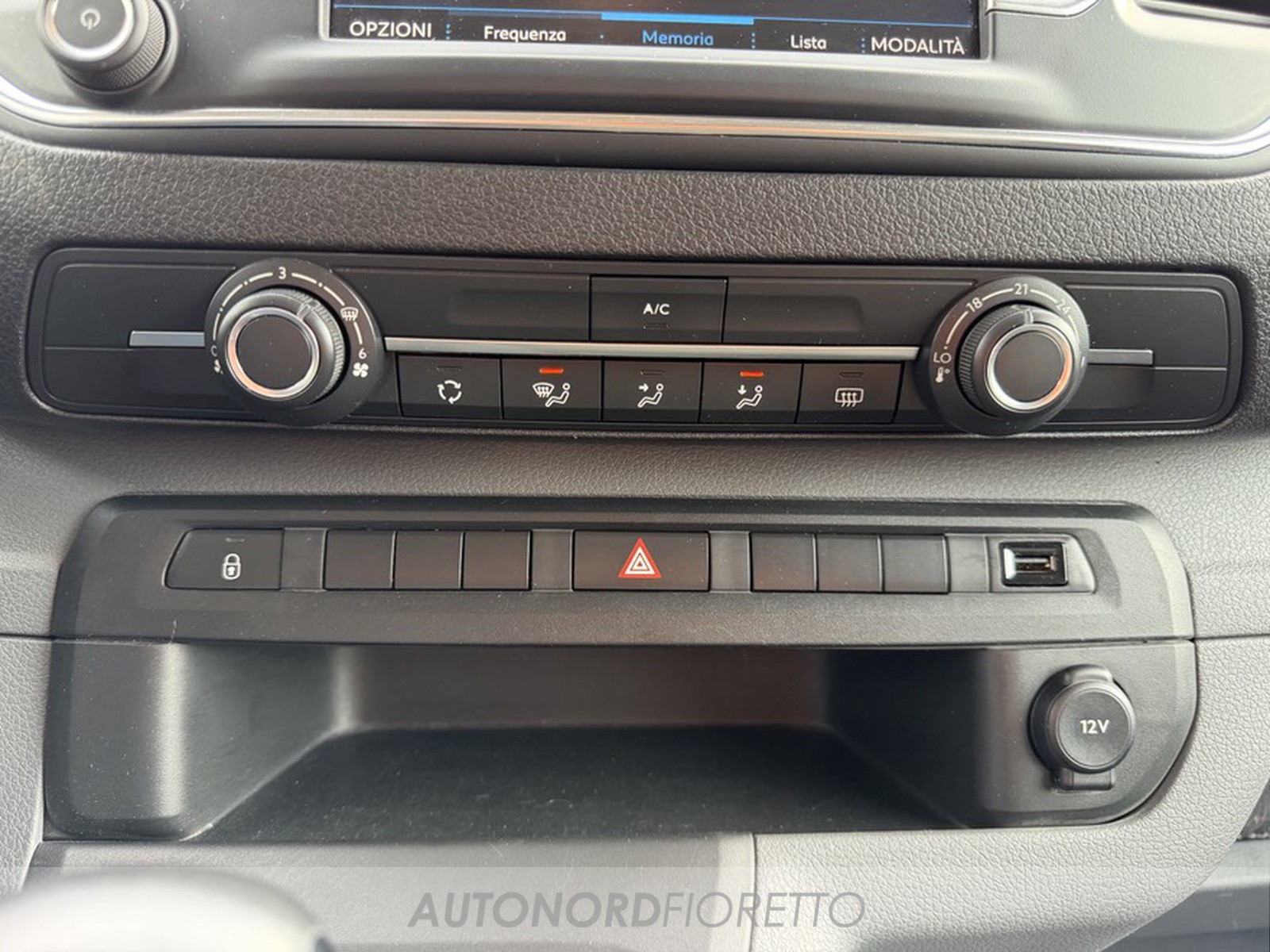 AUTONORD Peugeot Expert