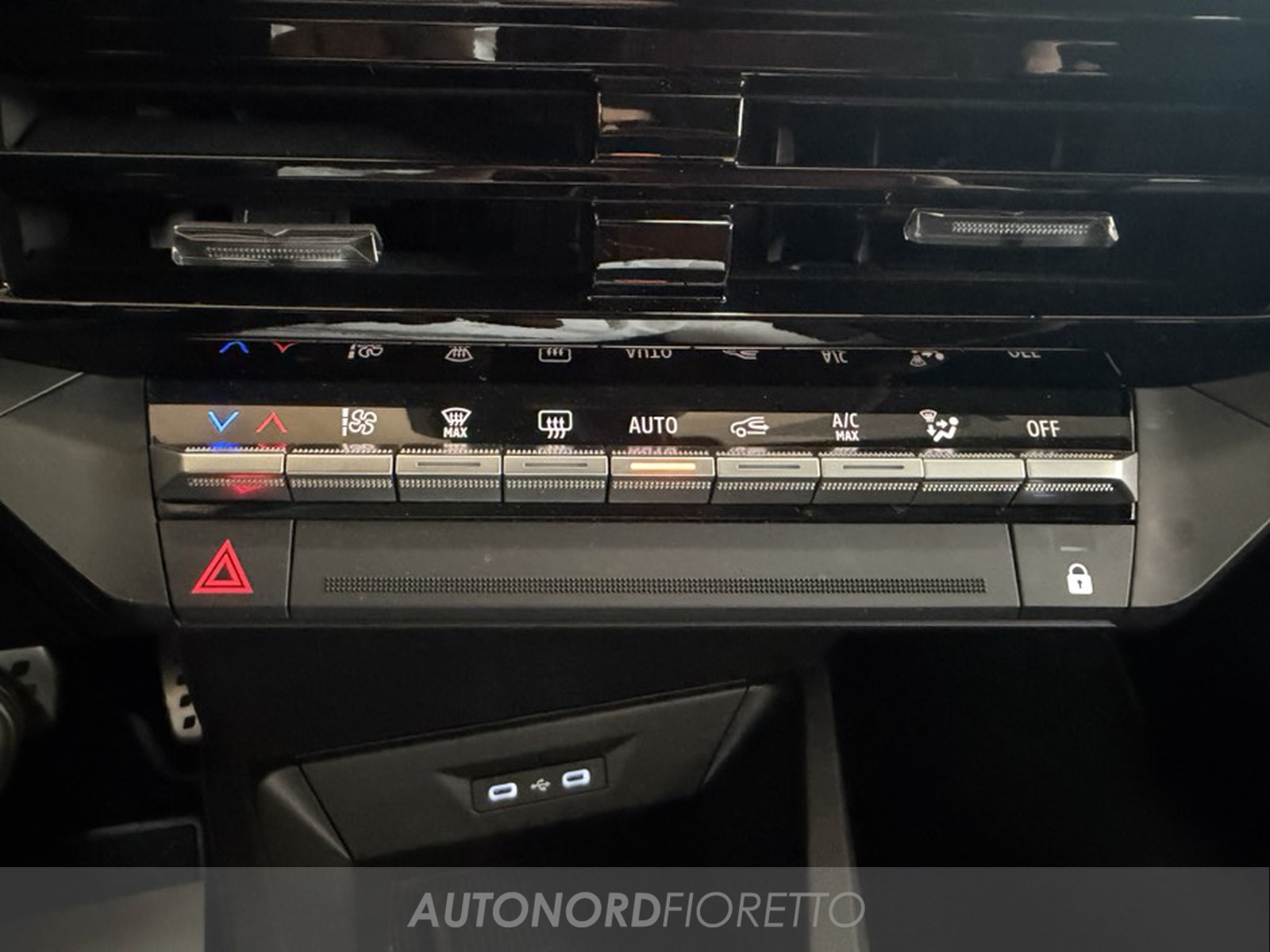 AUTONORD Renault Clio