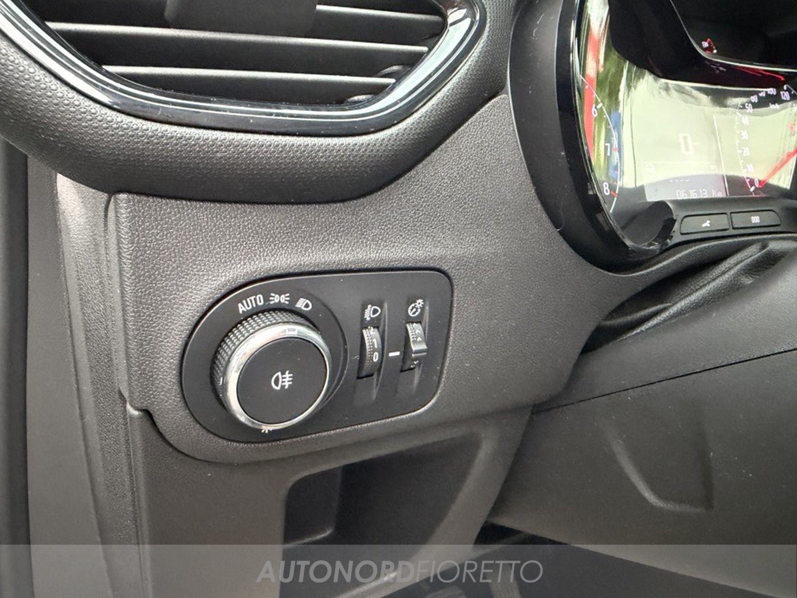 AUTONORD Opel Crossland