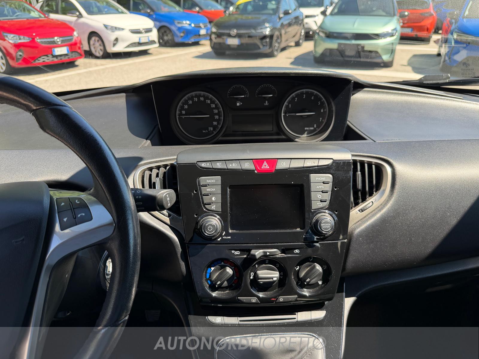 AUTONORD Lancia Ypsilon