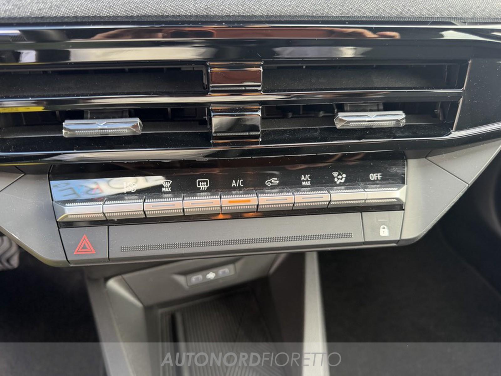 AUTONORD Renault Clio