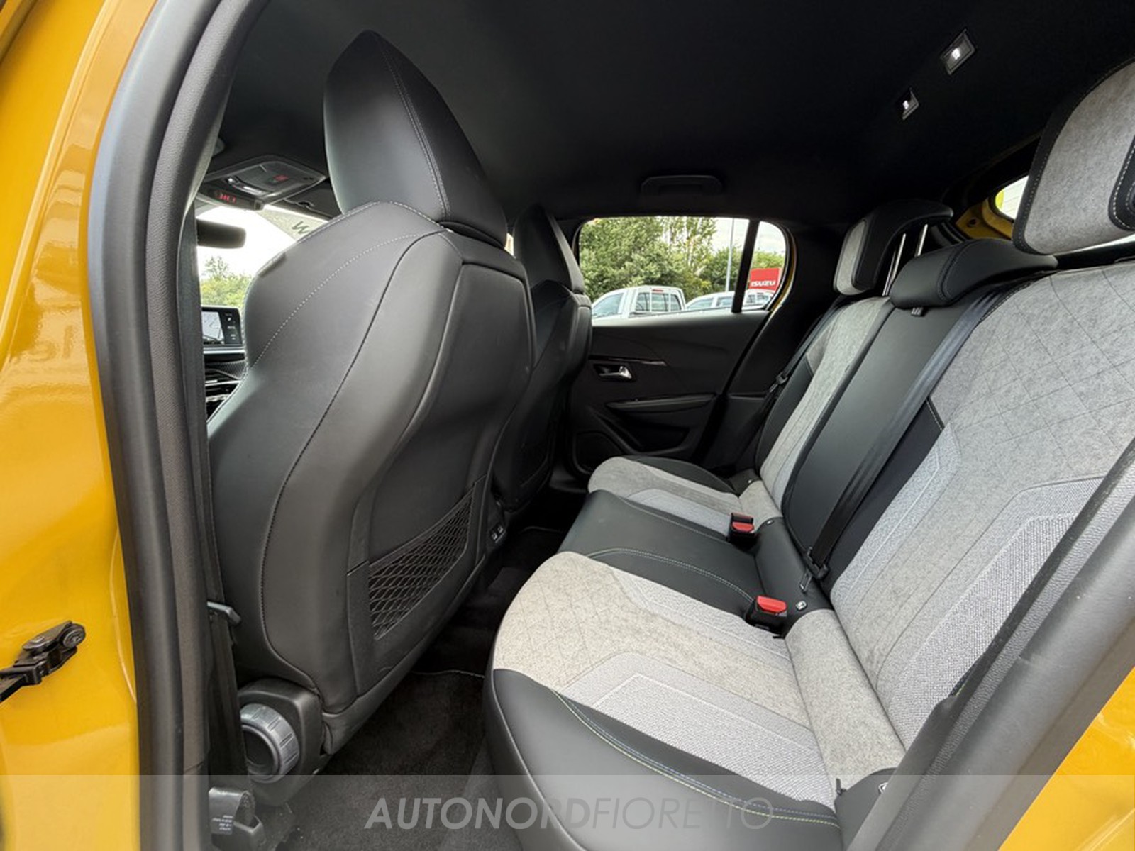 AUTONORD Peugeot 208