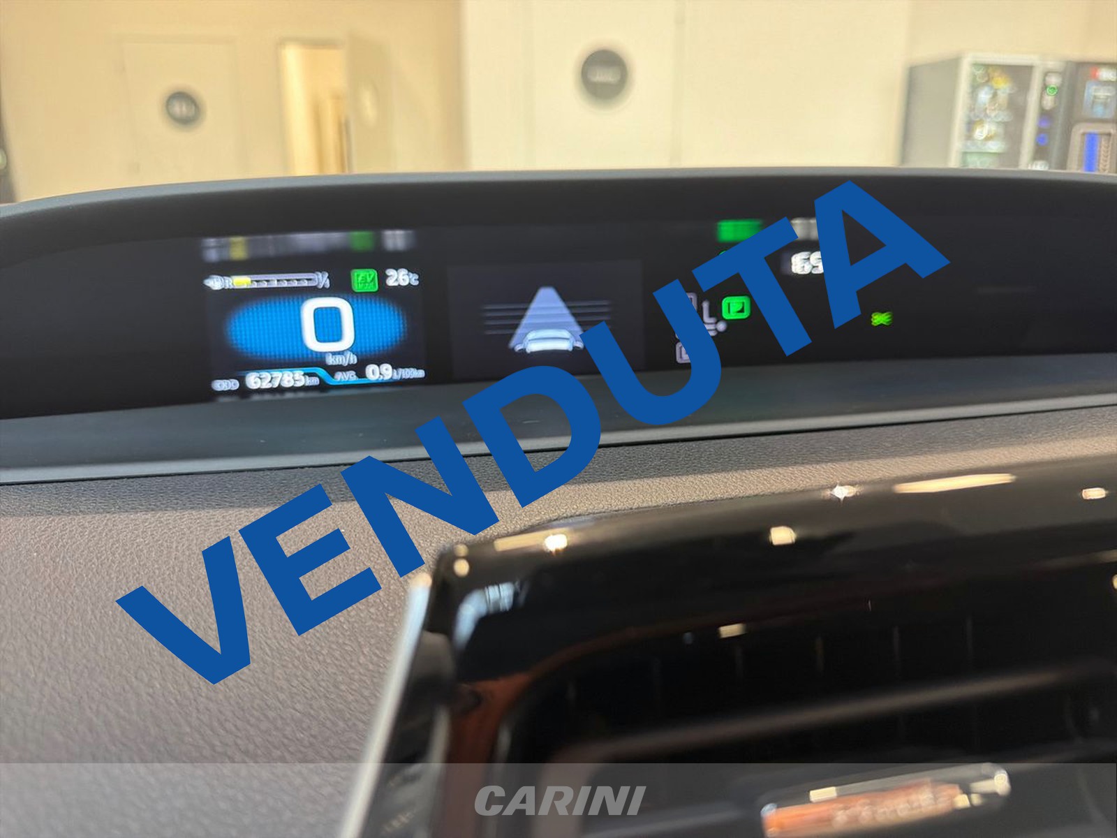 CARINI Toyota Prius