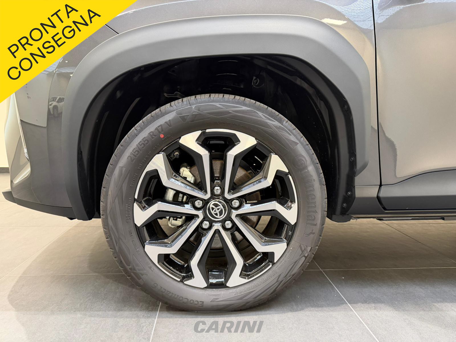 CARINI Toyota yaris cross