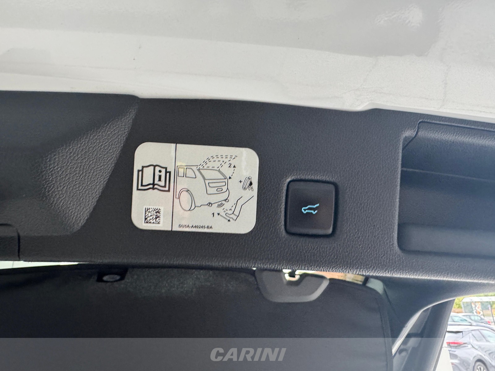 CARINI Ford Kuga